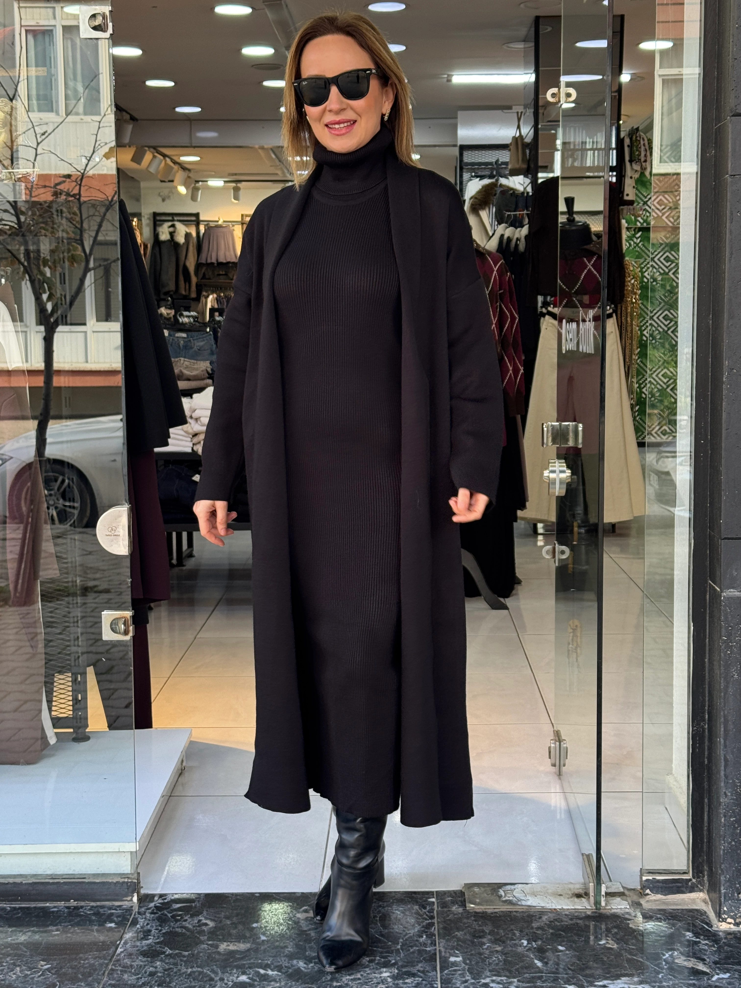 Elbiseli Triko Hırka Takım - Siyah