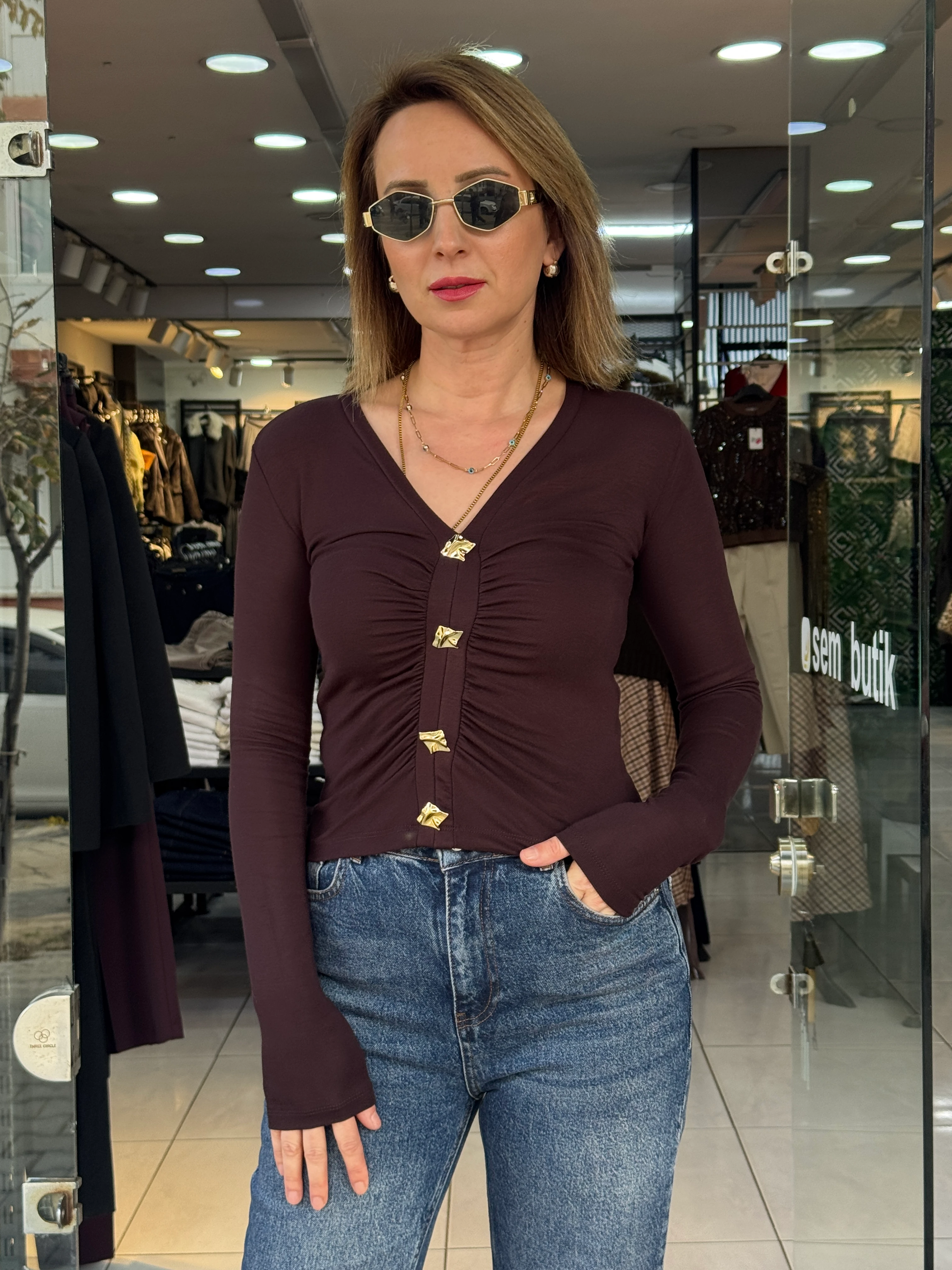 V Yaka Gold Detaylı Bluz - Kahve