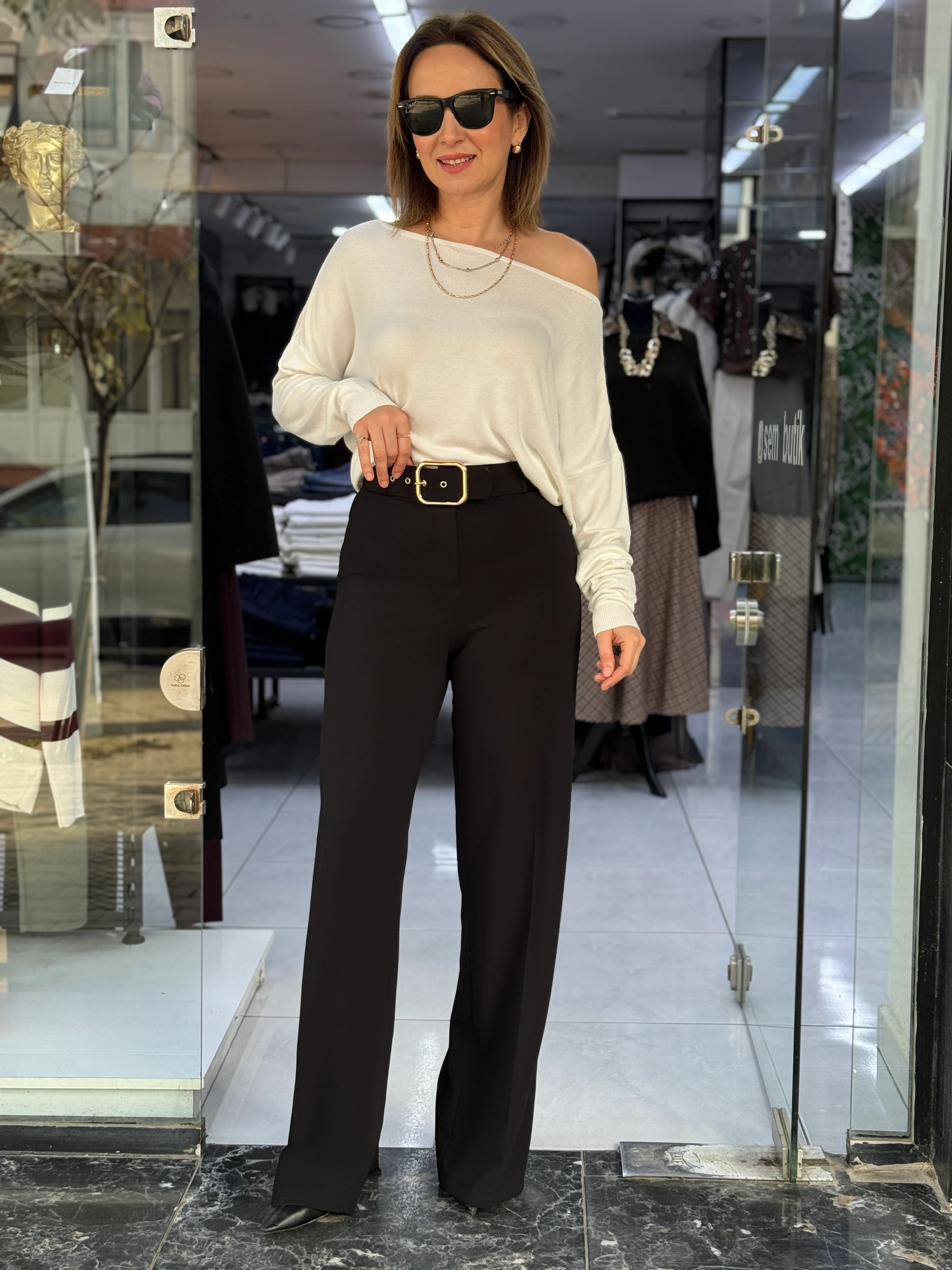 Kemerli Yüksek Bel Kumaş Pantolon