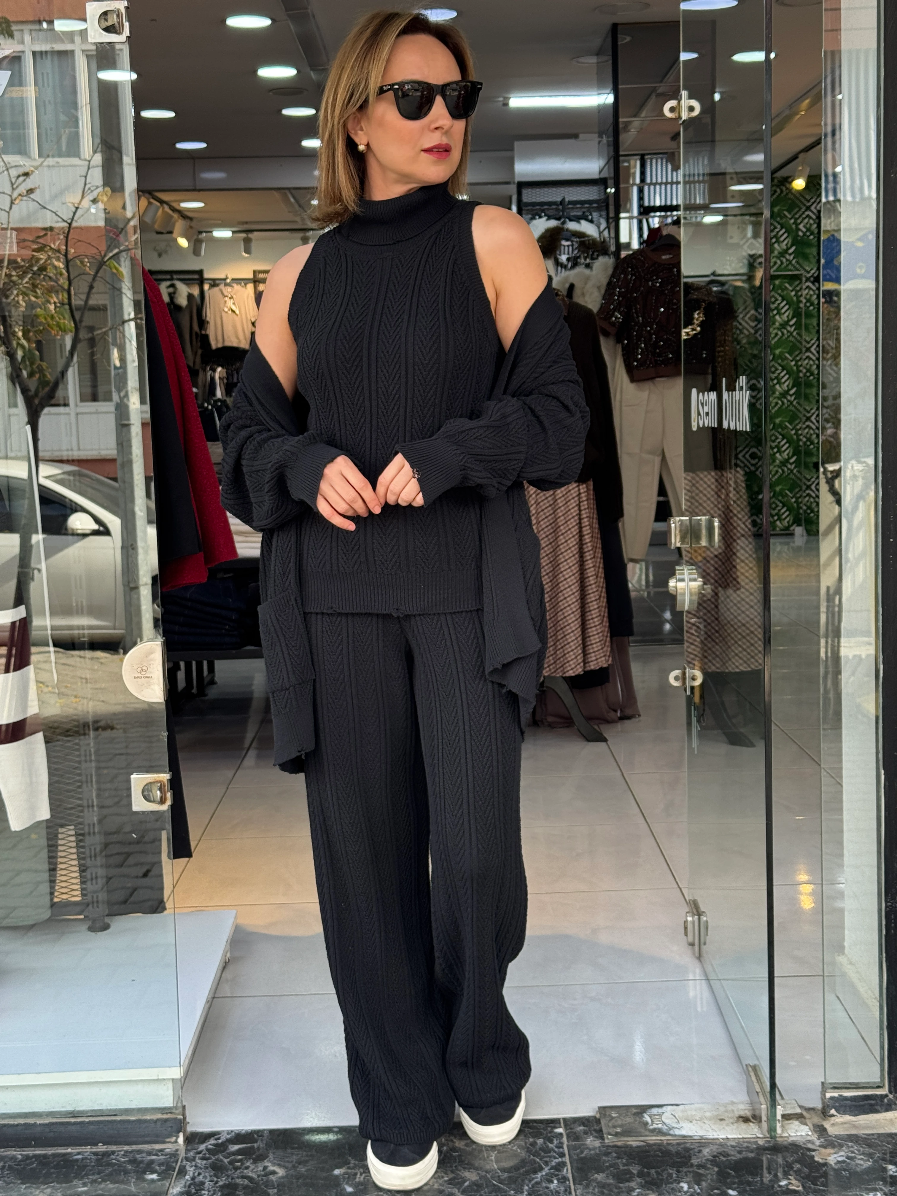 Siyah 3'lü Triko Takım