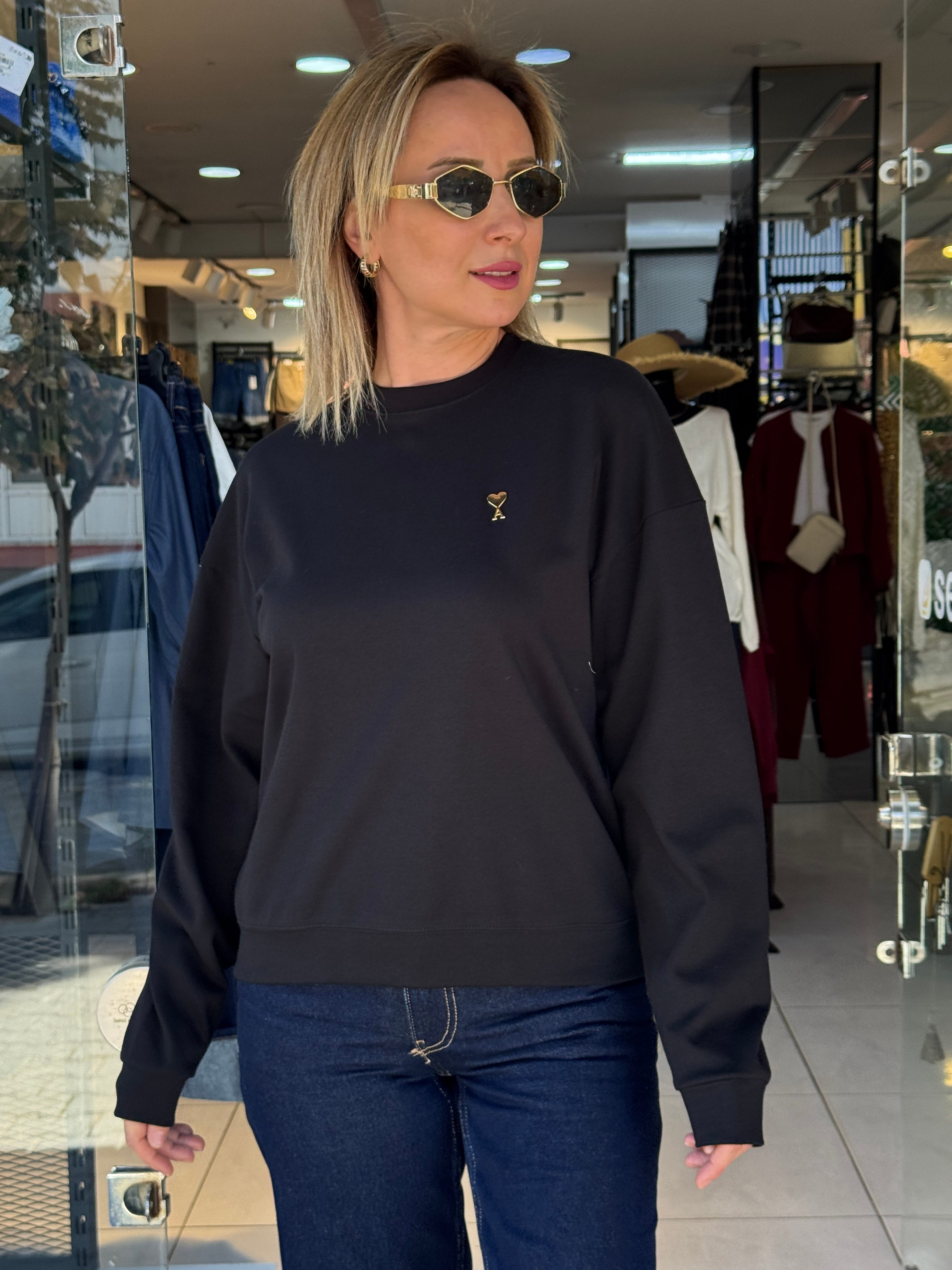 Kalp Detaylı İki İplik Sweat - Siyah