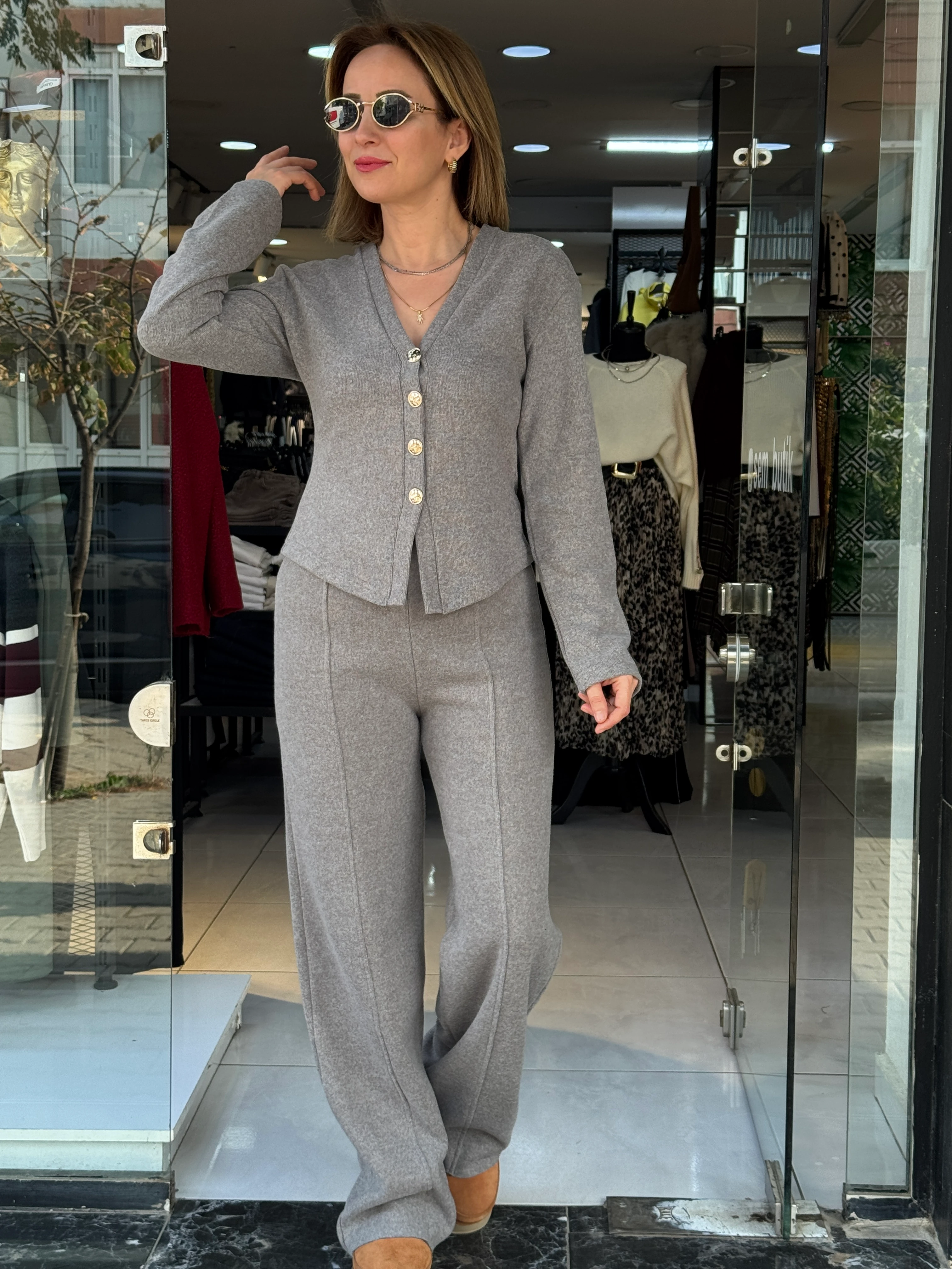 Gold Düğmeli Selanik Takım - Gri