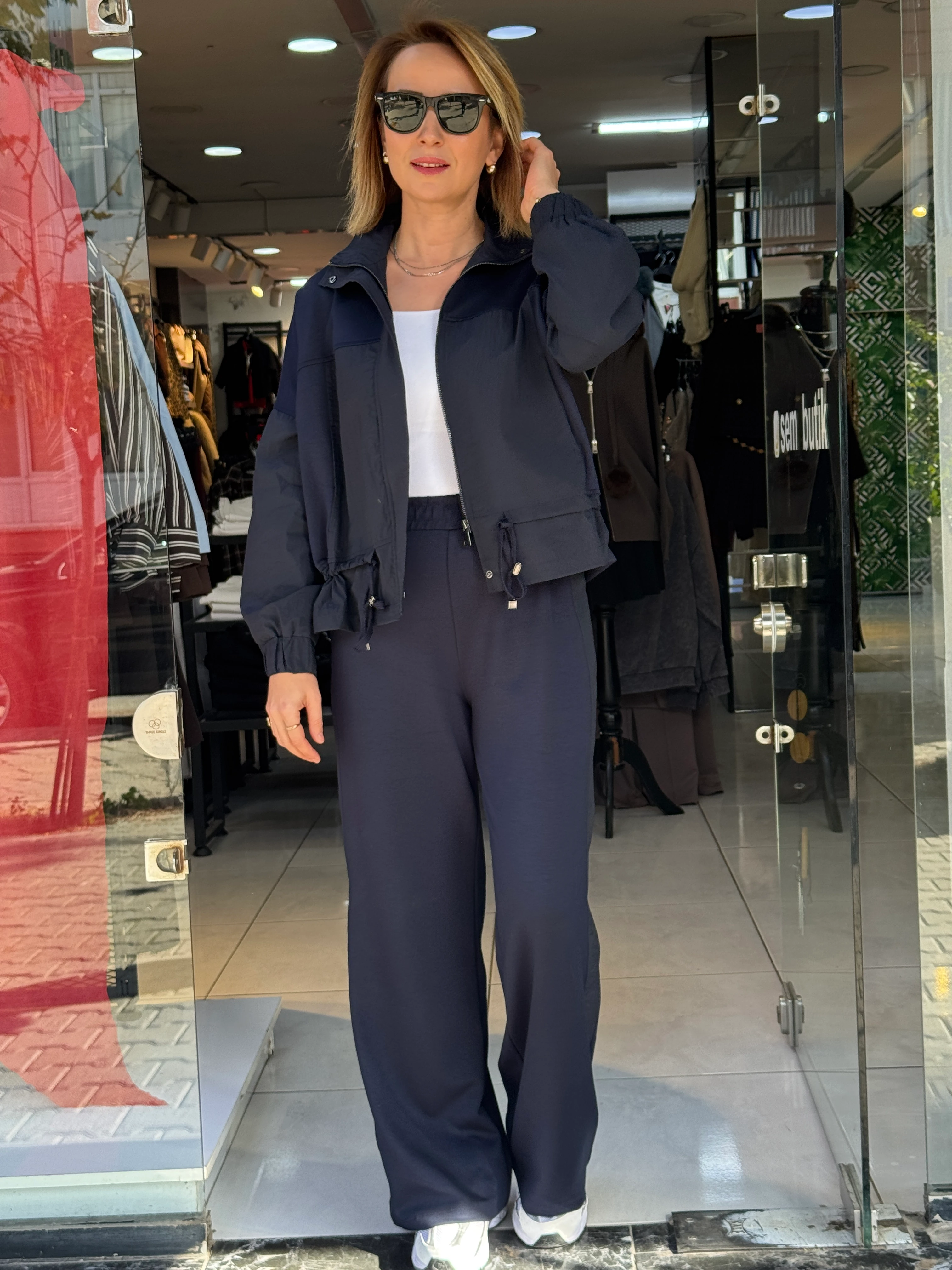 Lacivert Paraşüt Detaylı Takım