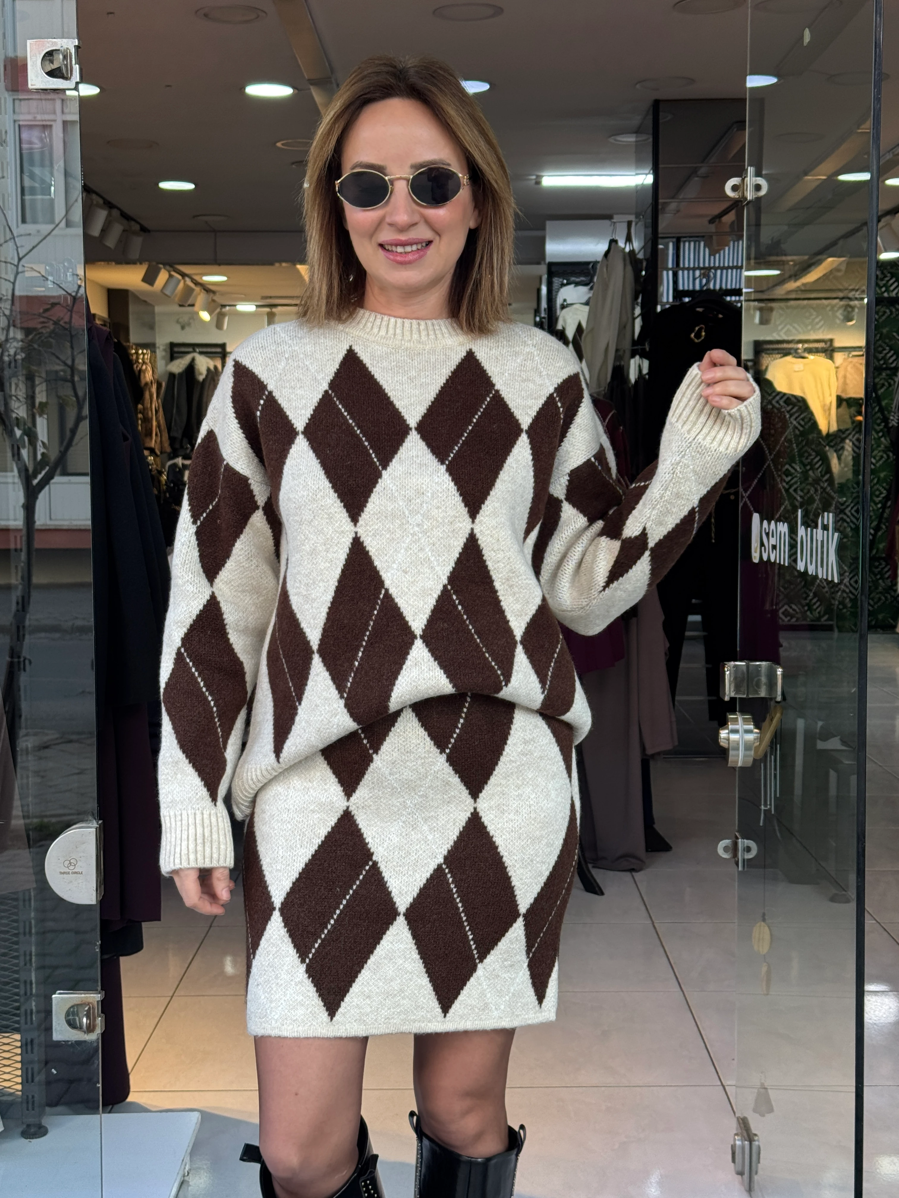 Baklava Desen Triko Etekli Takım