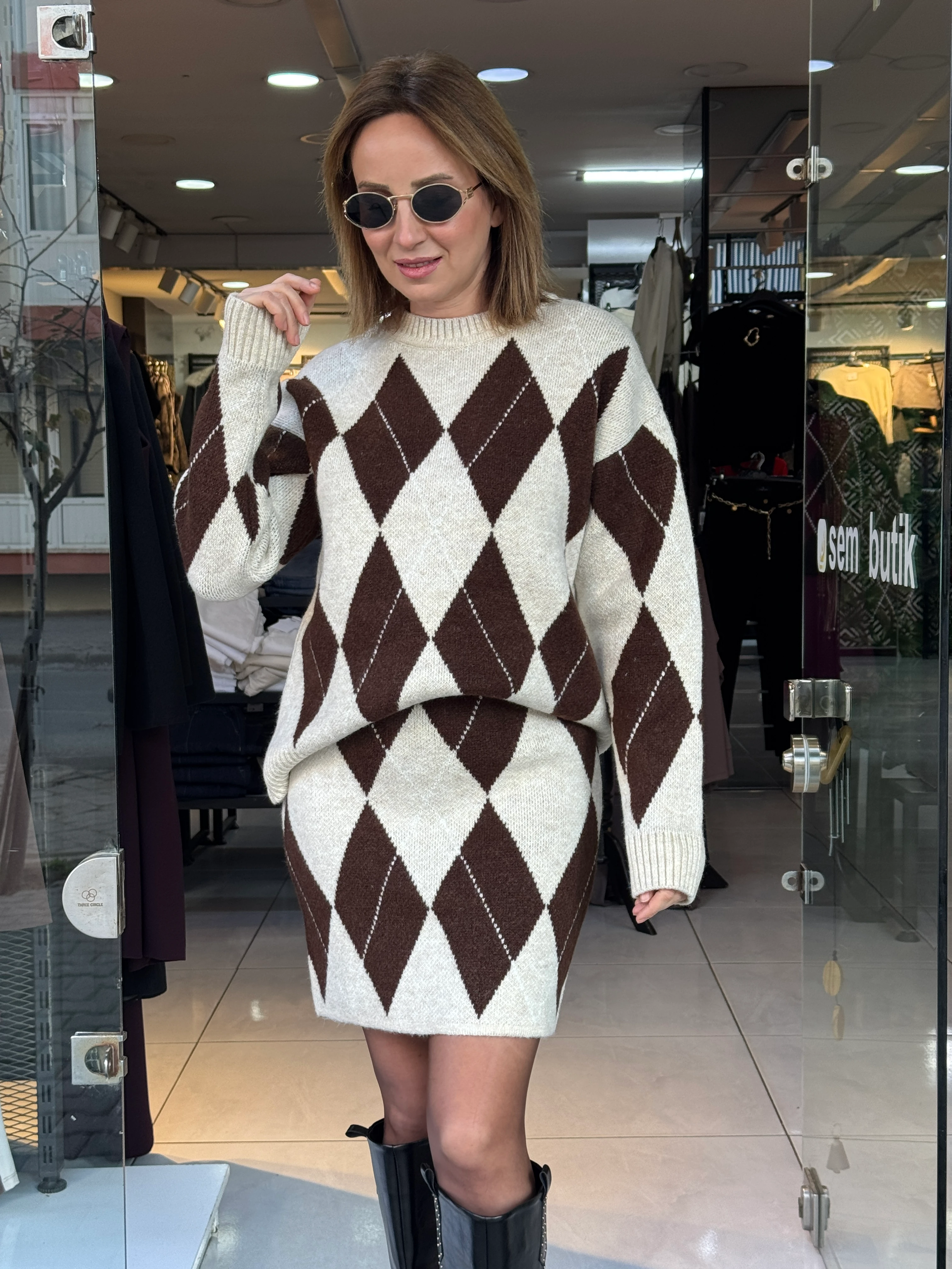 Baklava Desen Triko Etekli Takım