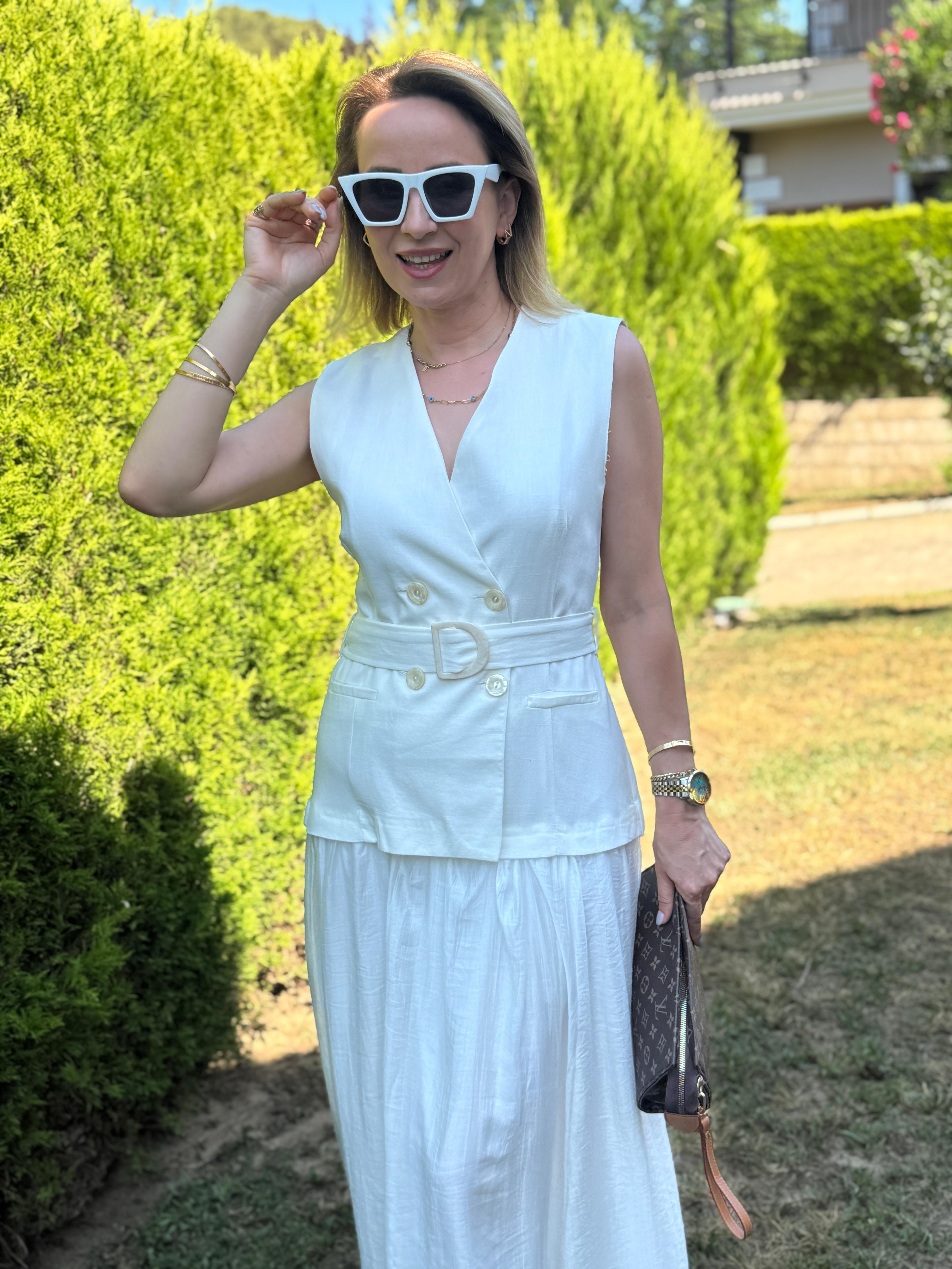 Yelekli Kemerli Elbise