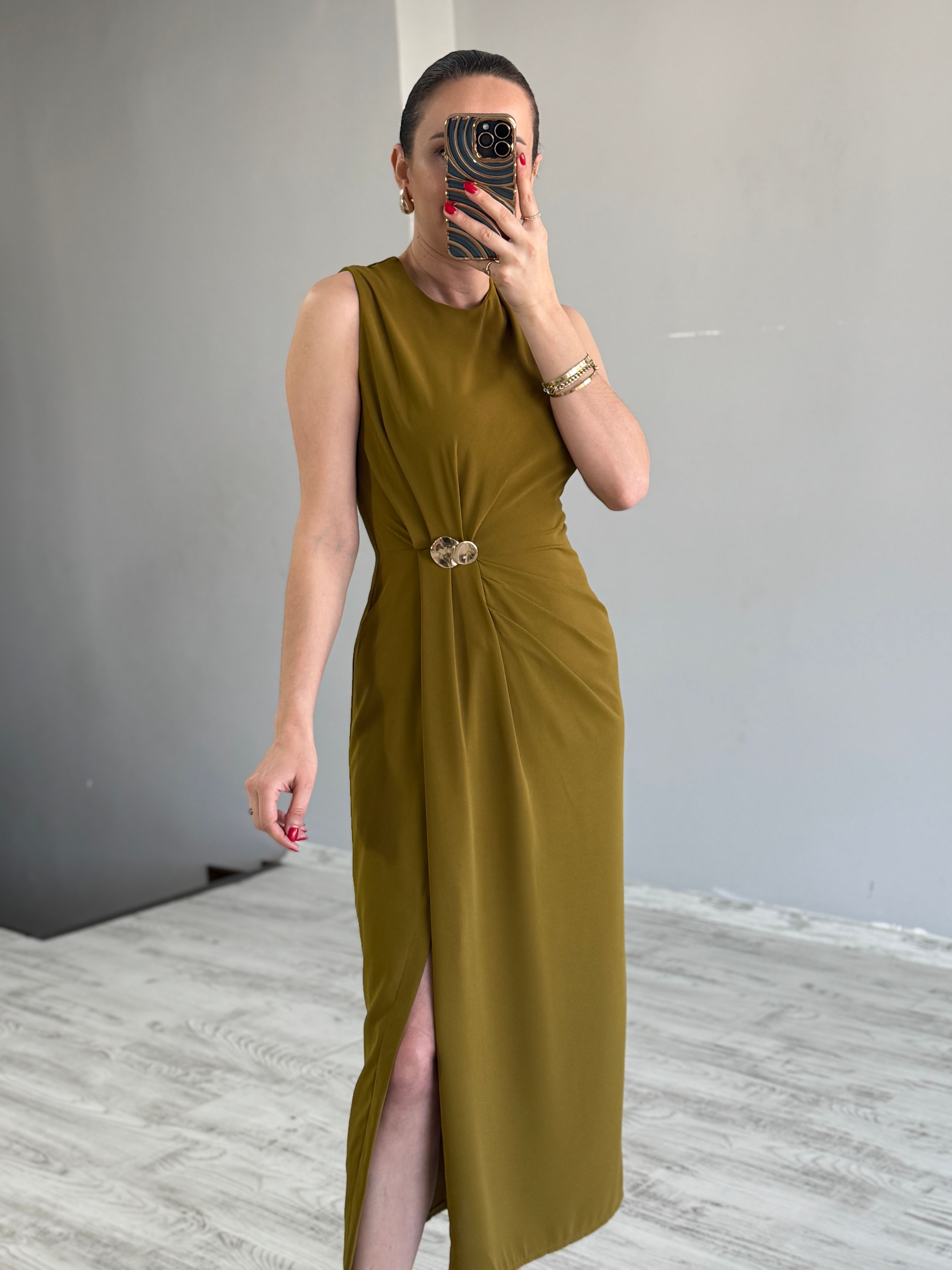 Gold Detaylı Elbise