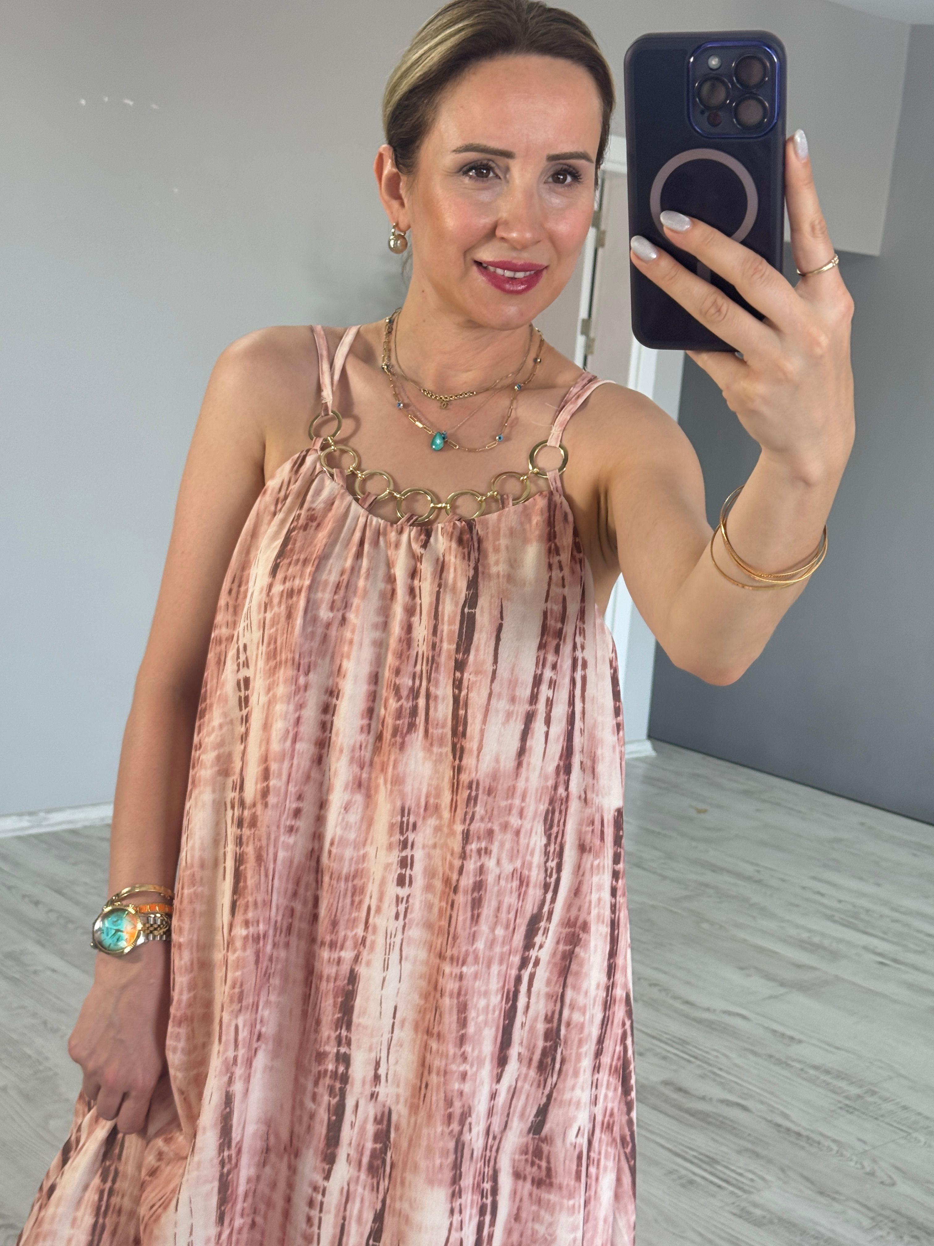 Zincir Detaylı Batik Elbise