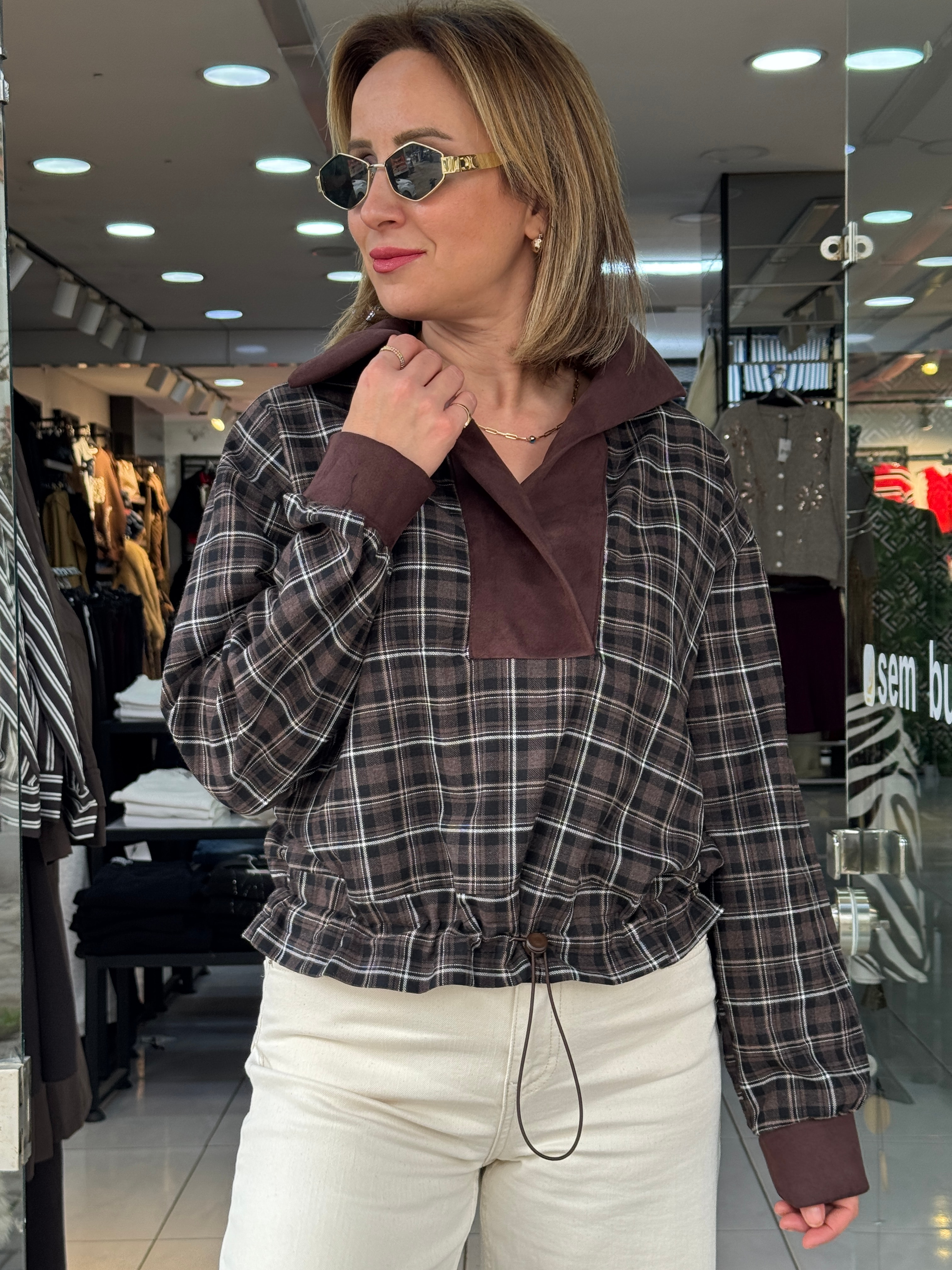 Nubuk Yaka Detaylı Ekose Sweat