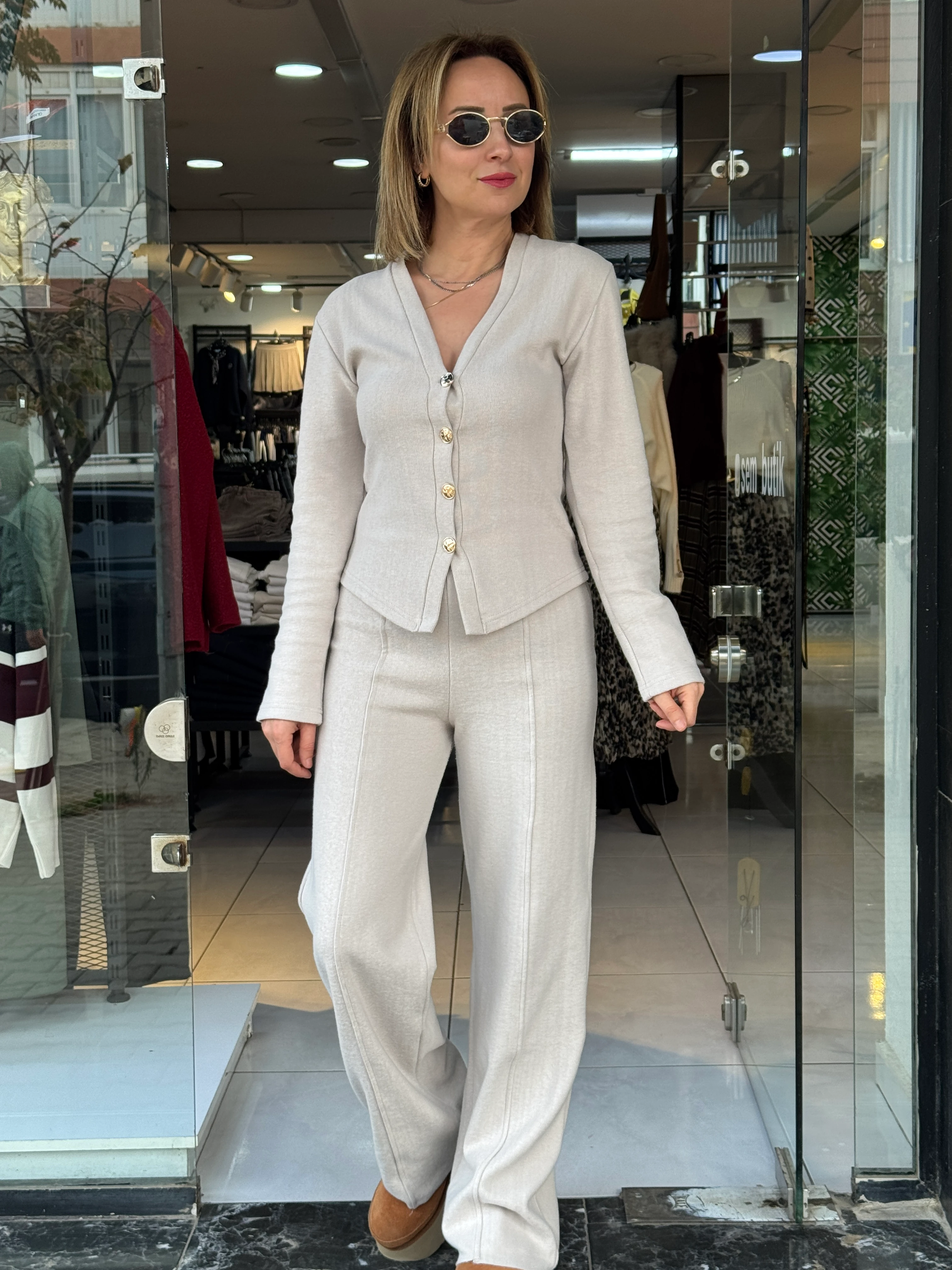 Gold Düğmeli Selanik Takım - Bej