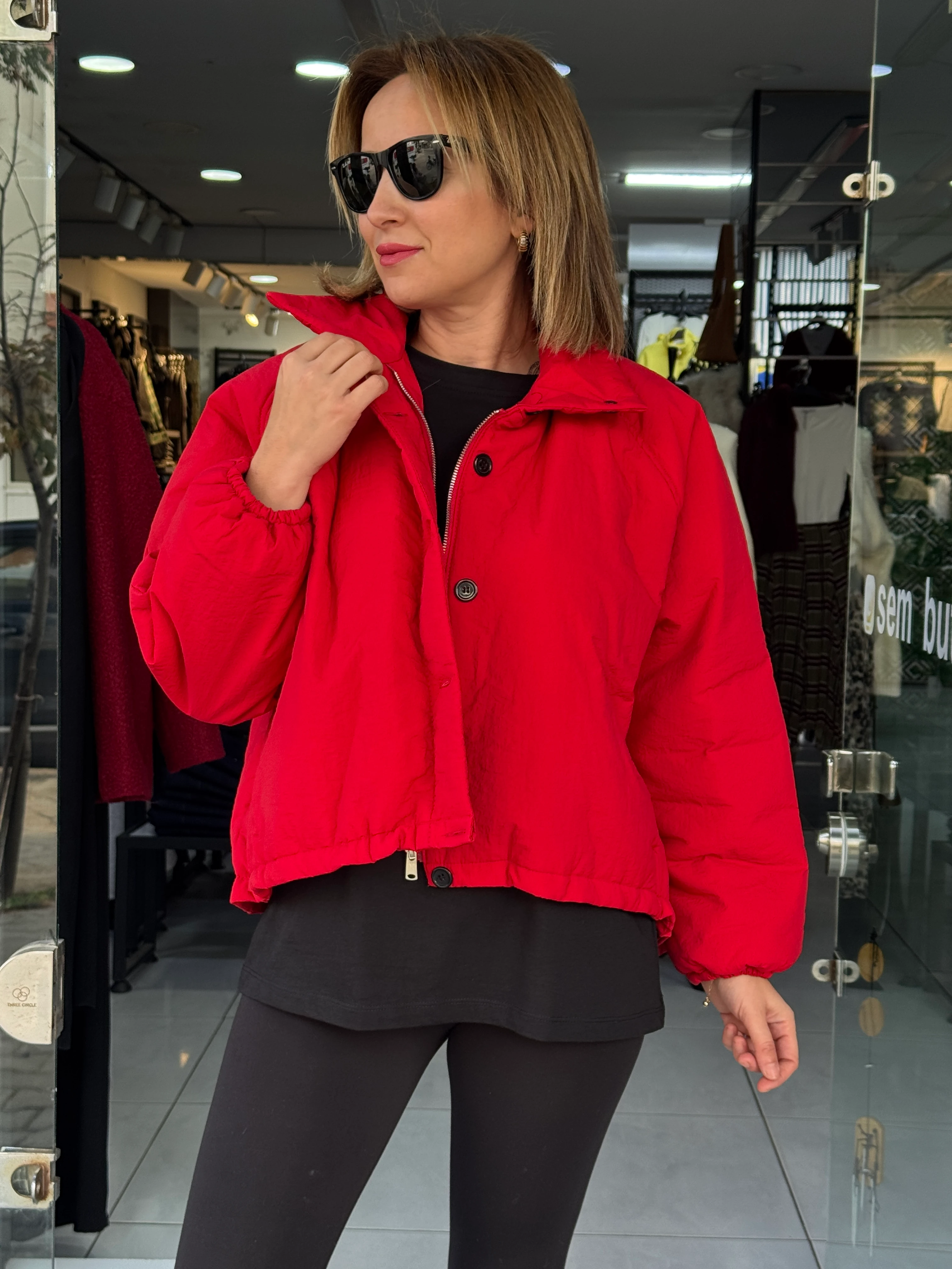 Kırmızı Oversize Şişme Mont