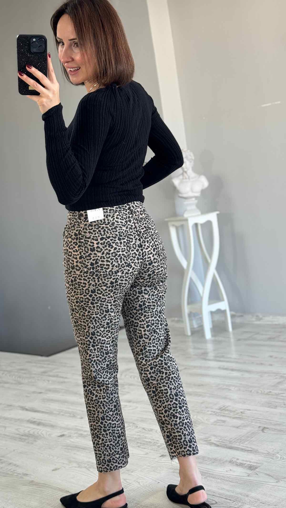 Leopar Detaylı Jean