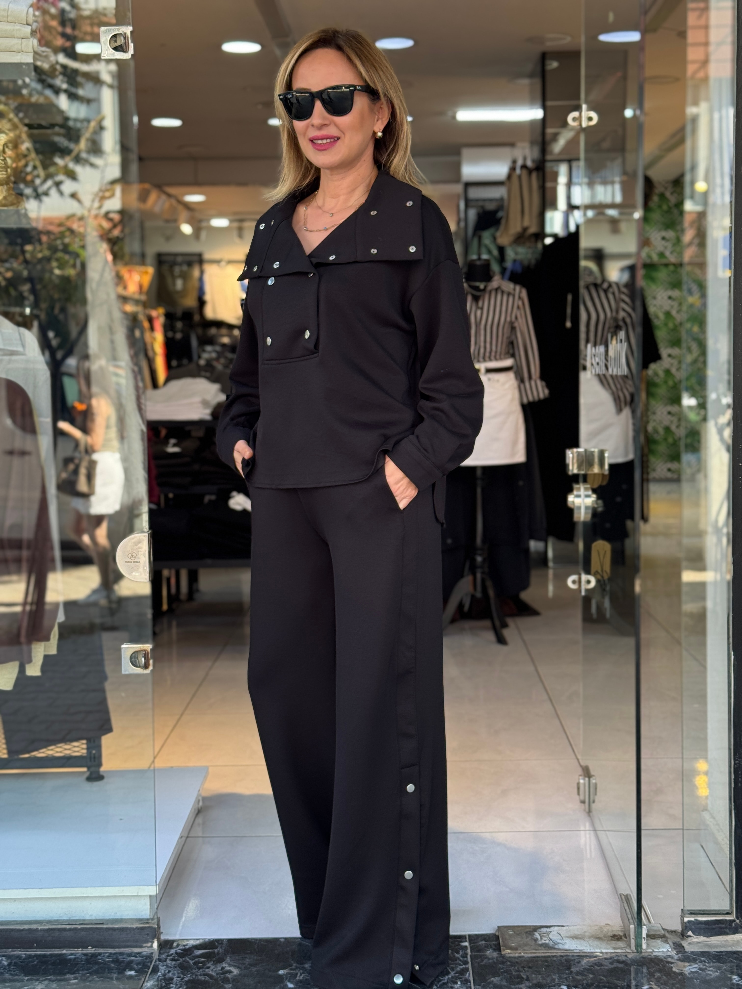 Dik Yaka Çıtçıtlı Modal Takım