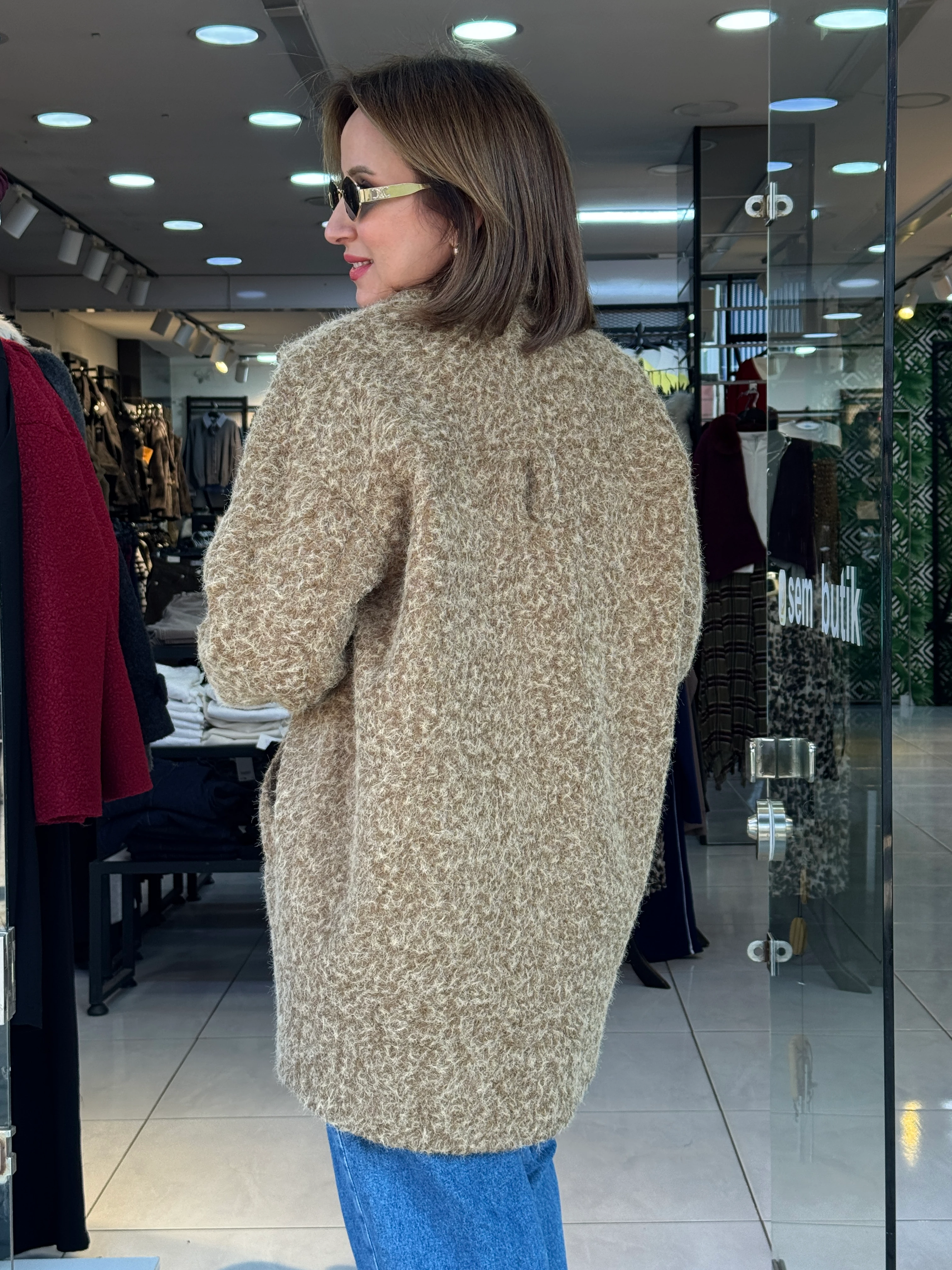 Kırçıllı Kaşe Kaban 