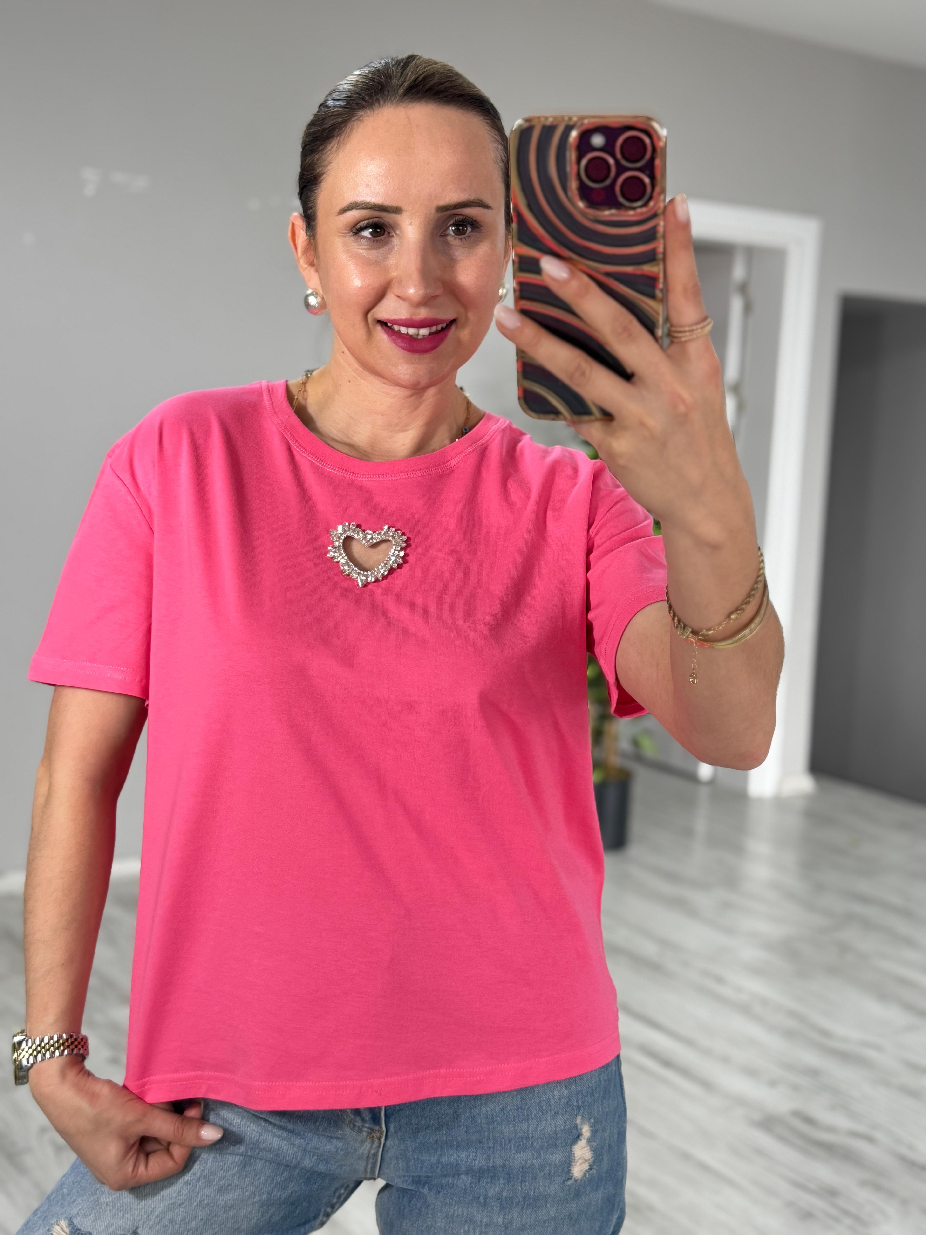 Ön Kalp Detaylı Tshirt