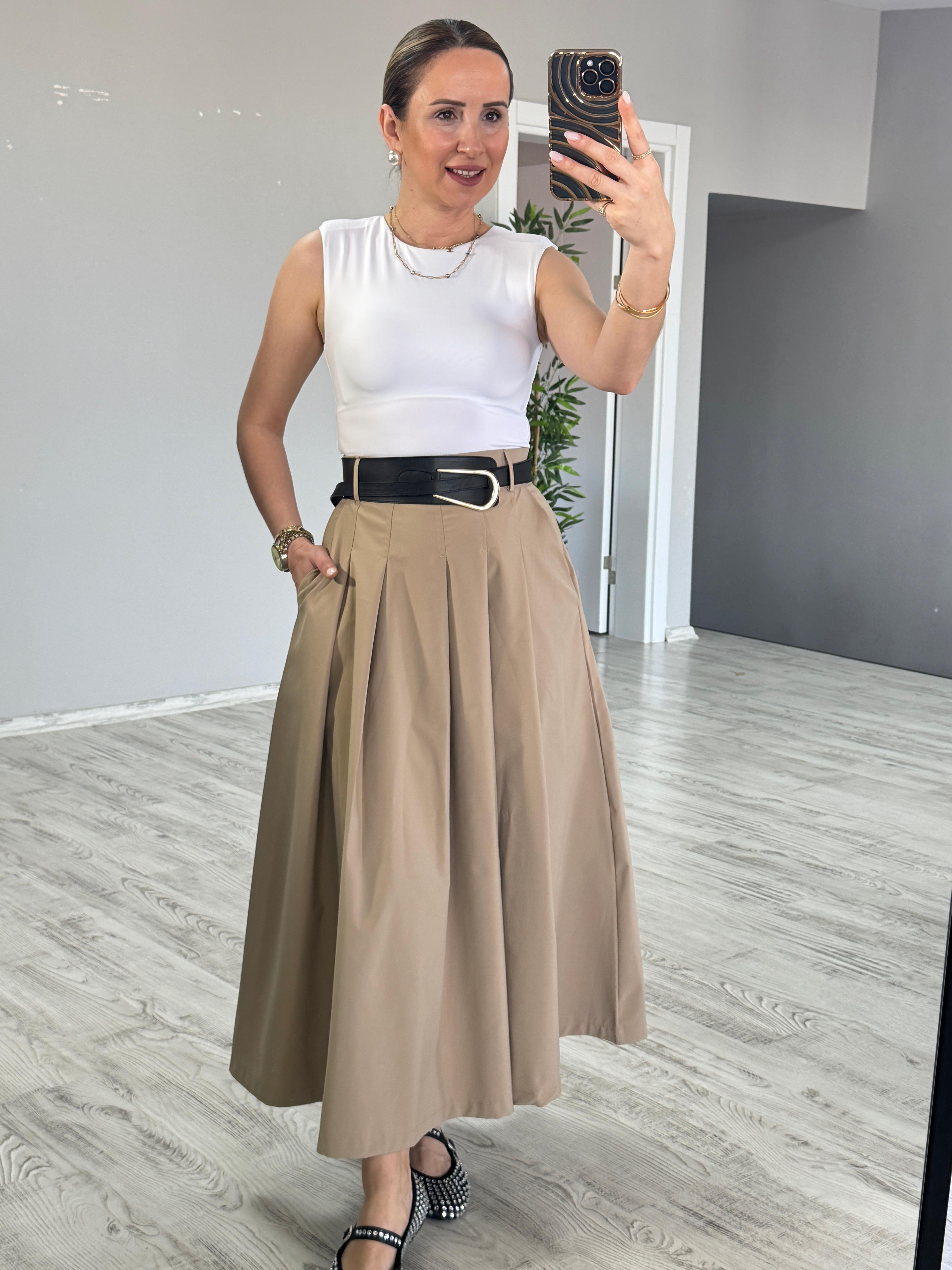 Kemerli Krem Poplin Etek