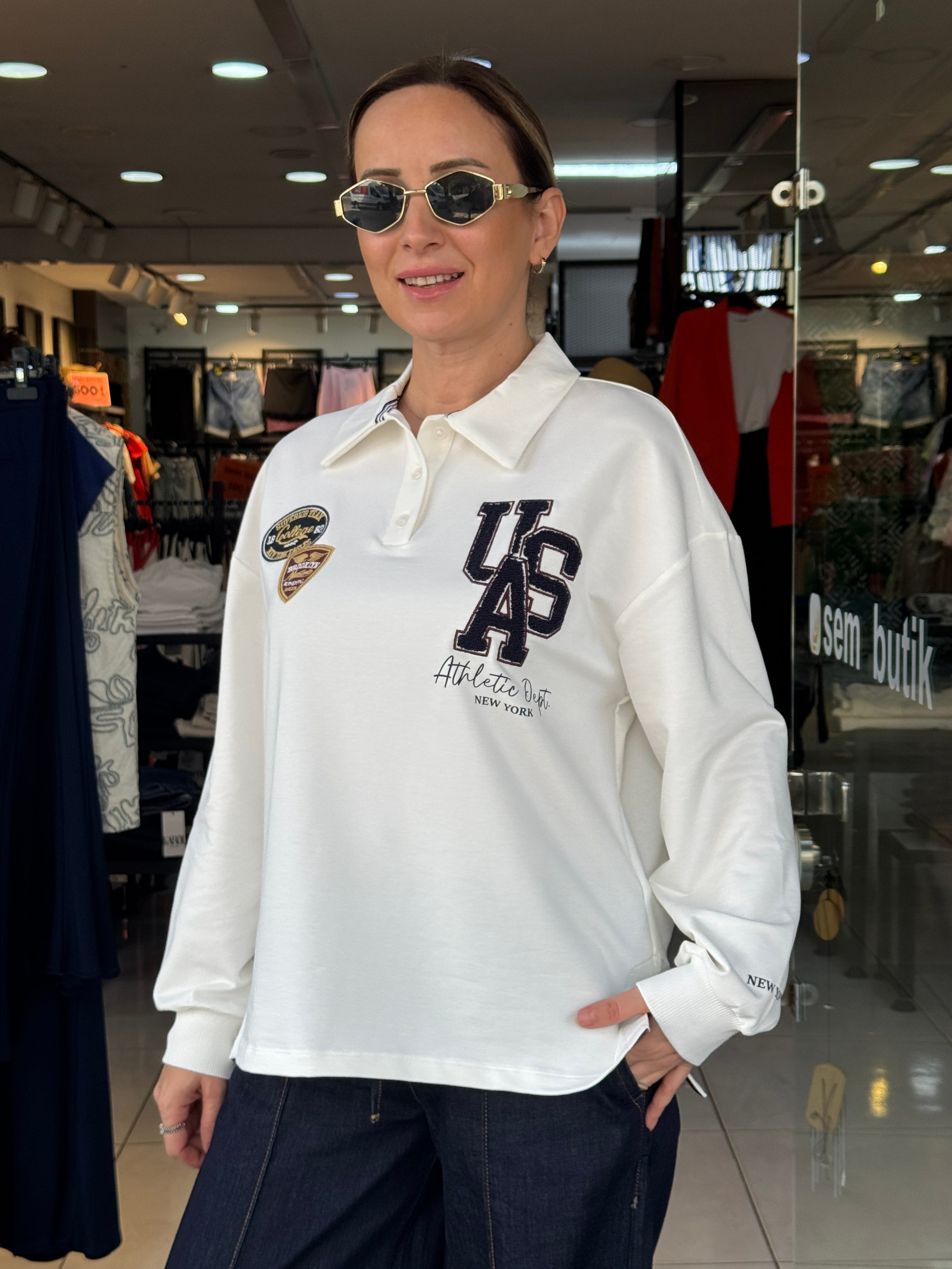 Ekru Arma Detaylı Sweat