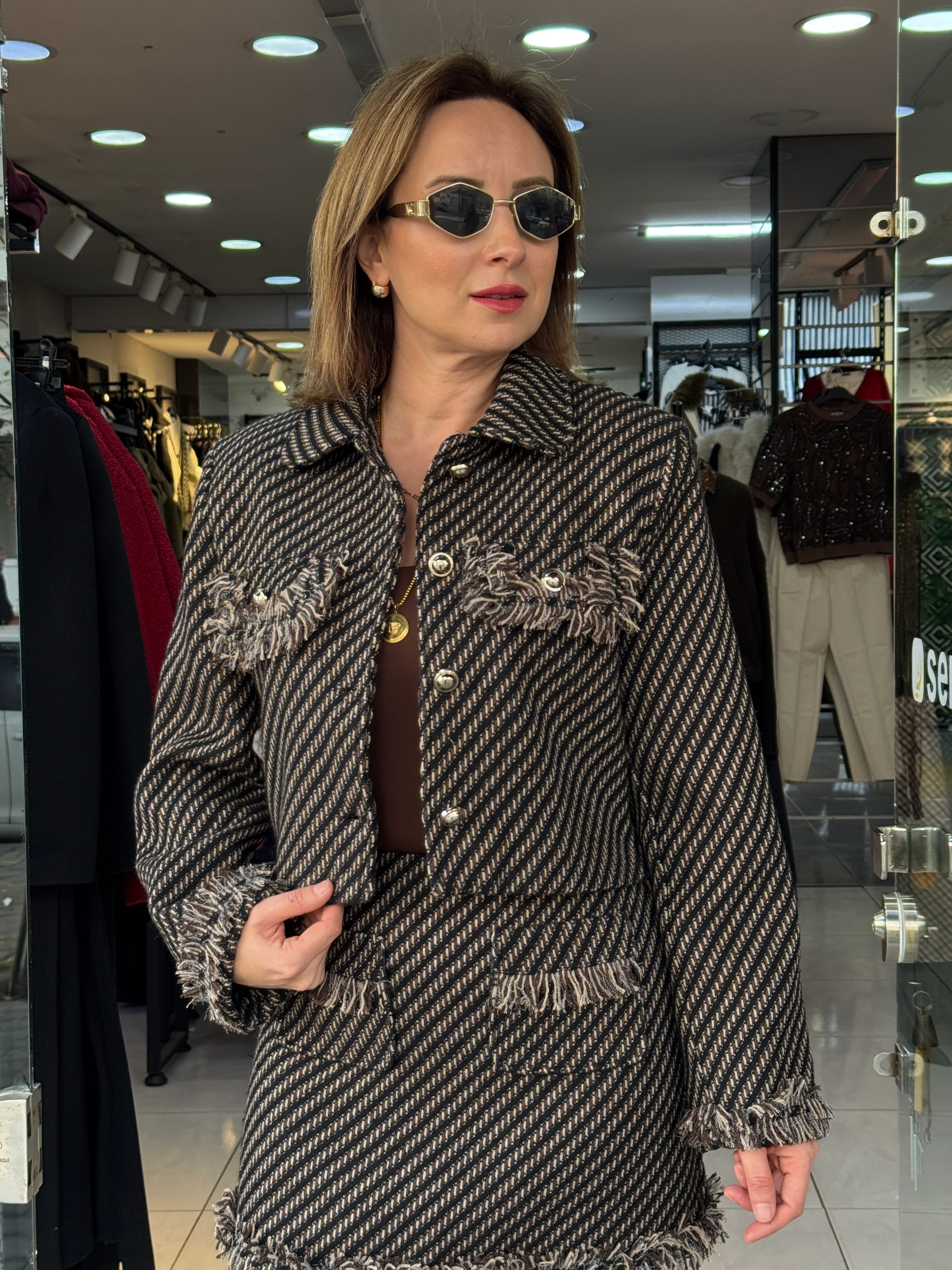 Tüvit Püskül Detaylı Ceket