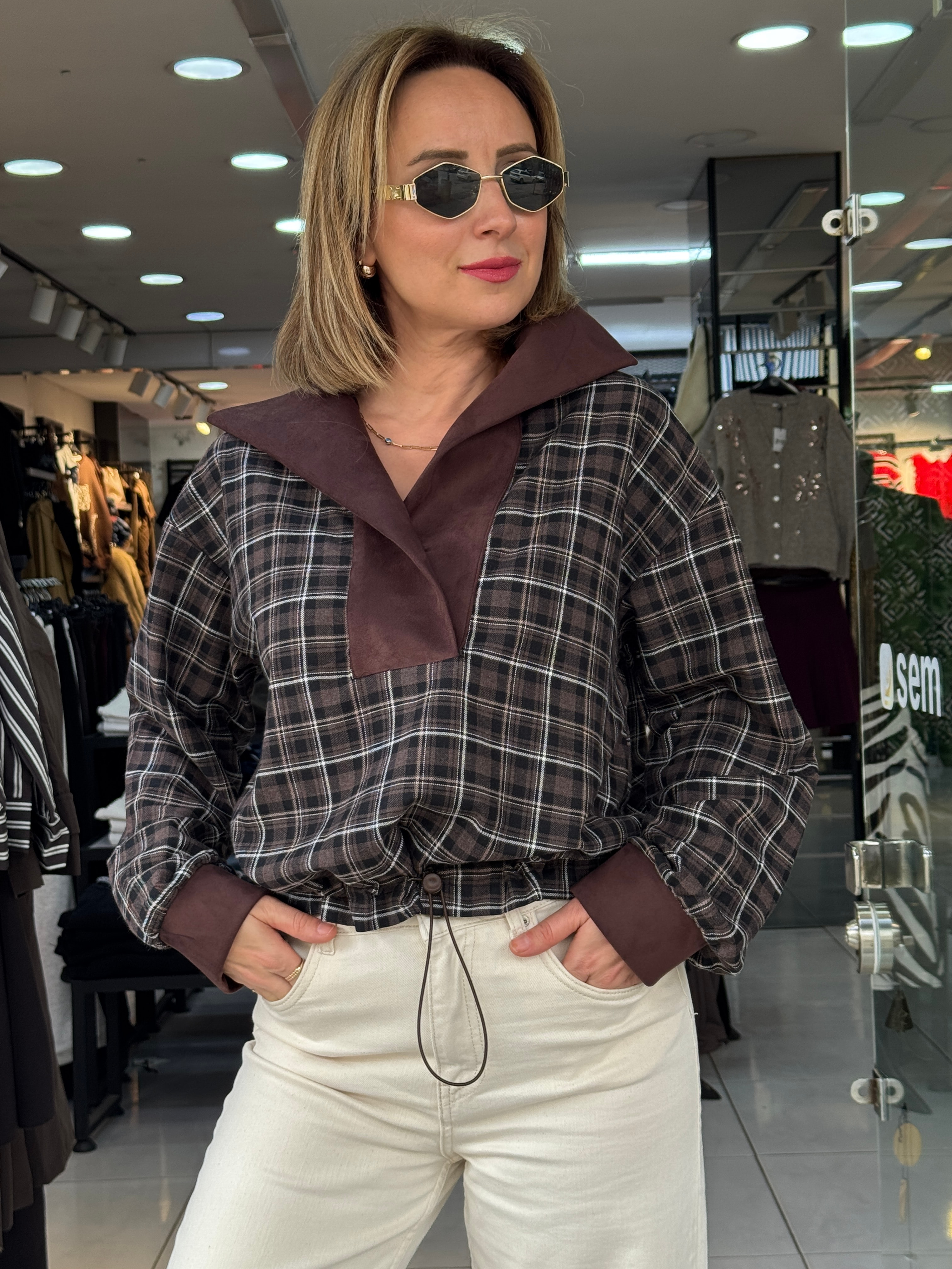 Nubuk Yaka Detaylı Ekose Sweat