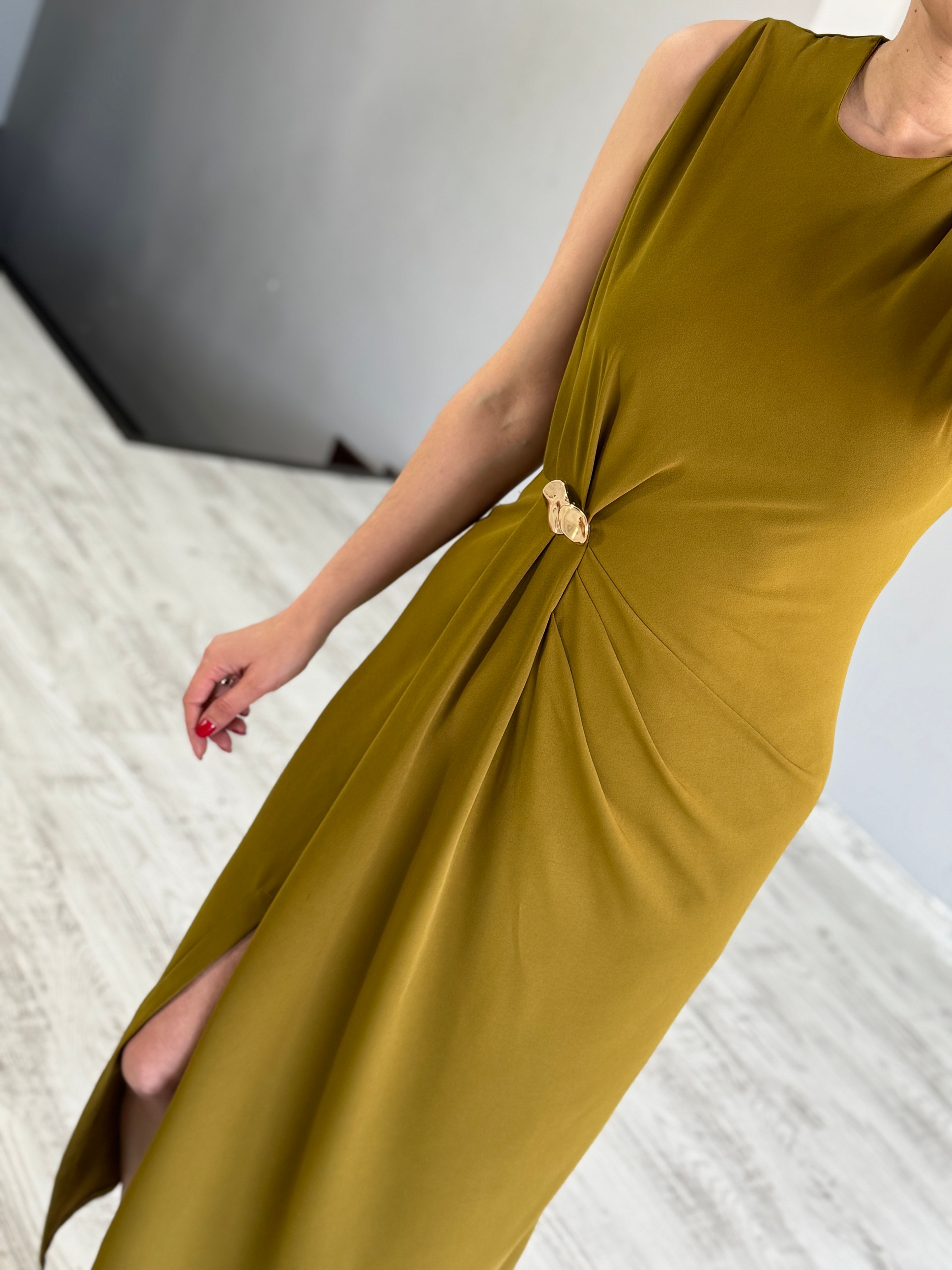 Gold Detaylı Elbise