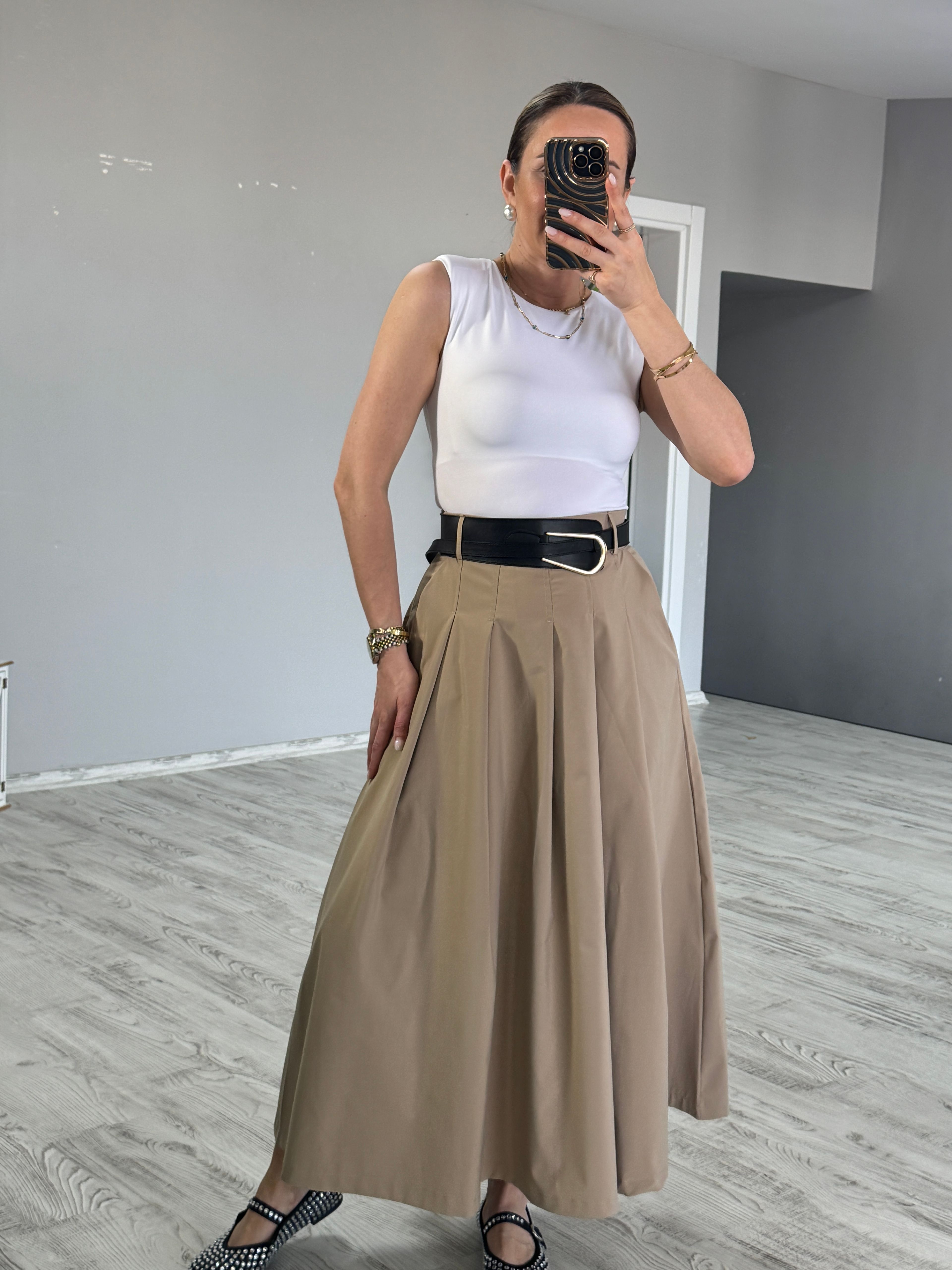 Kemerli Krem Poplin Etek