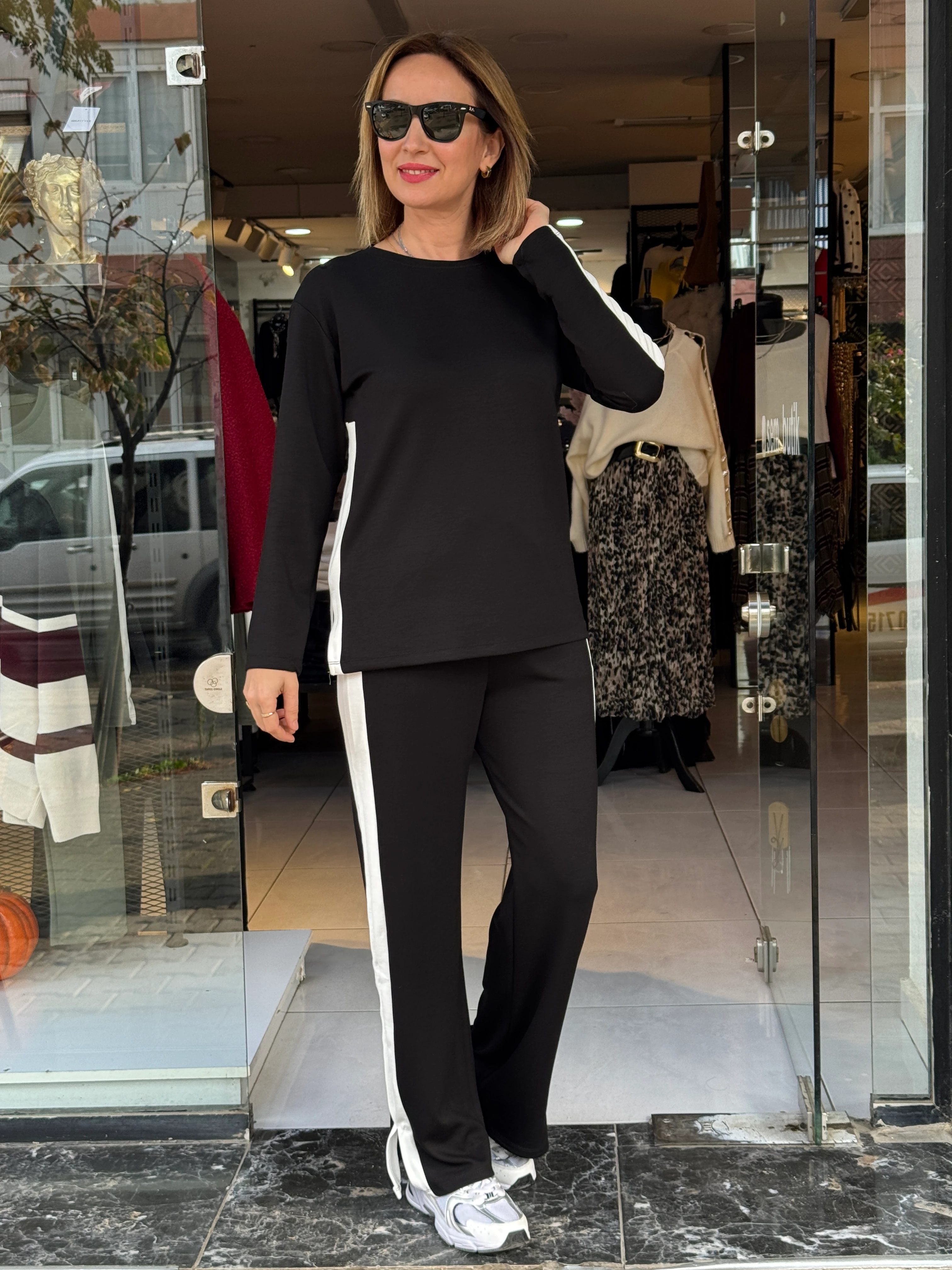 Yan Şeritli Modal Takım - Siyah