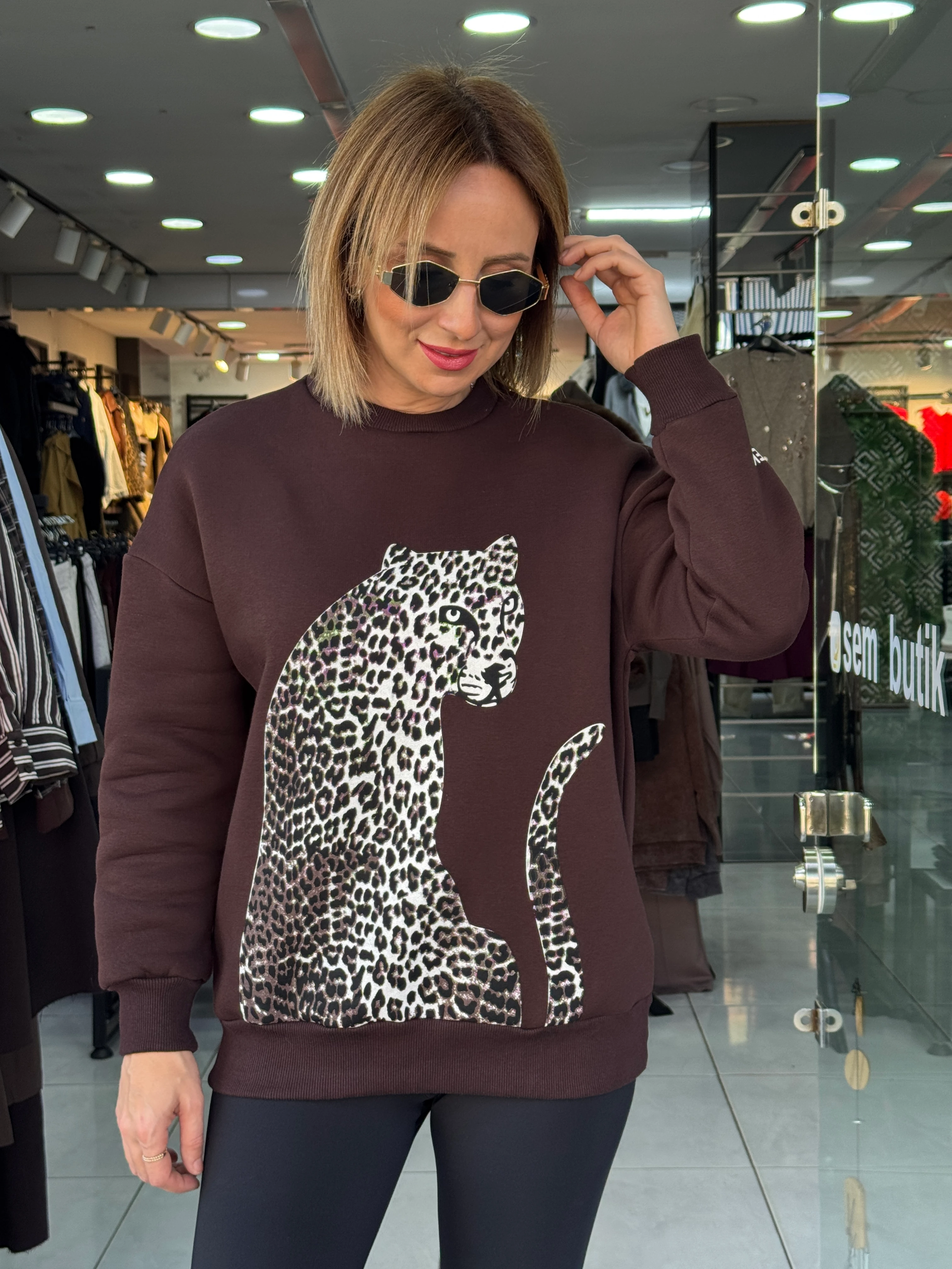 Leoparlı Şardonlu Sweat