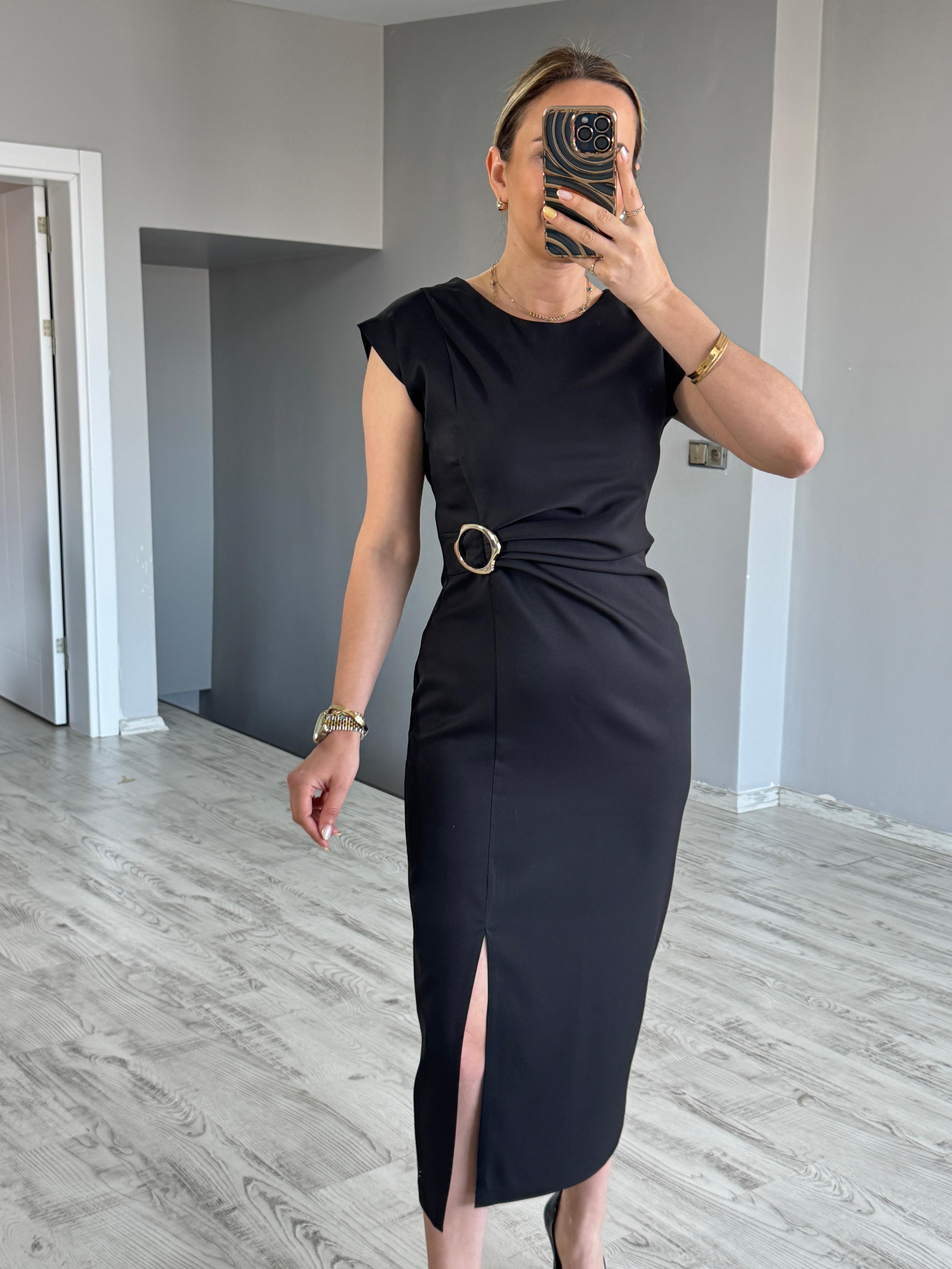 Büzgülü Gold Toka Detaylı Elbise