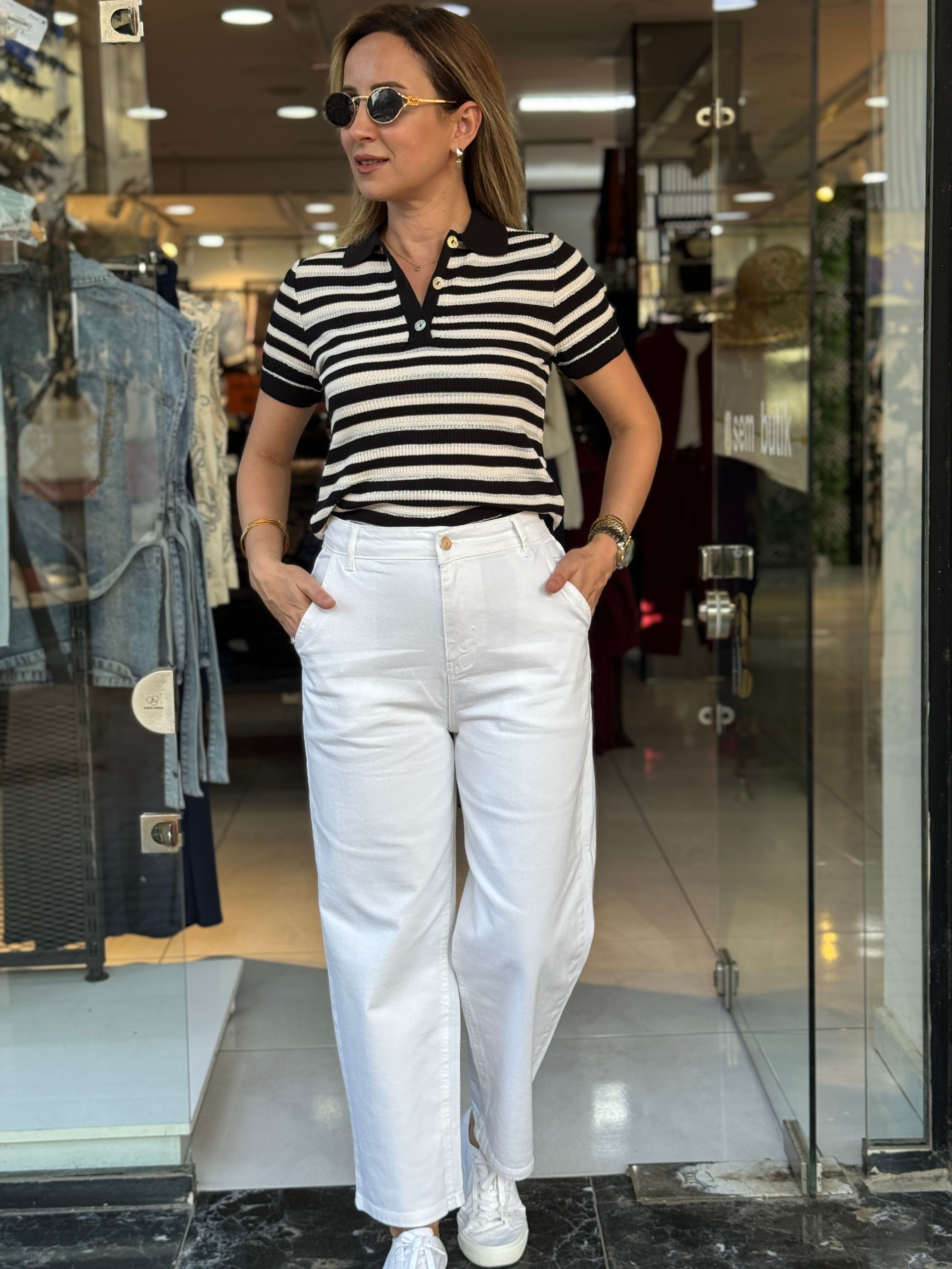 Beyaz Yan Cepli Mom Jean