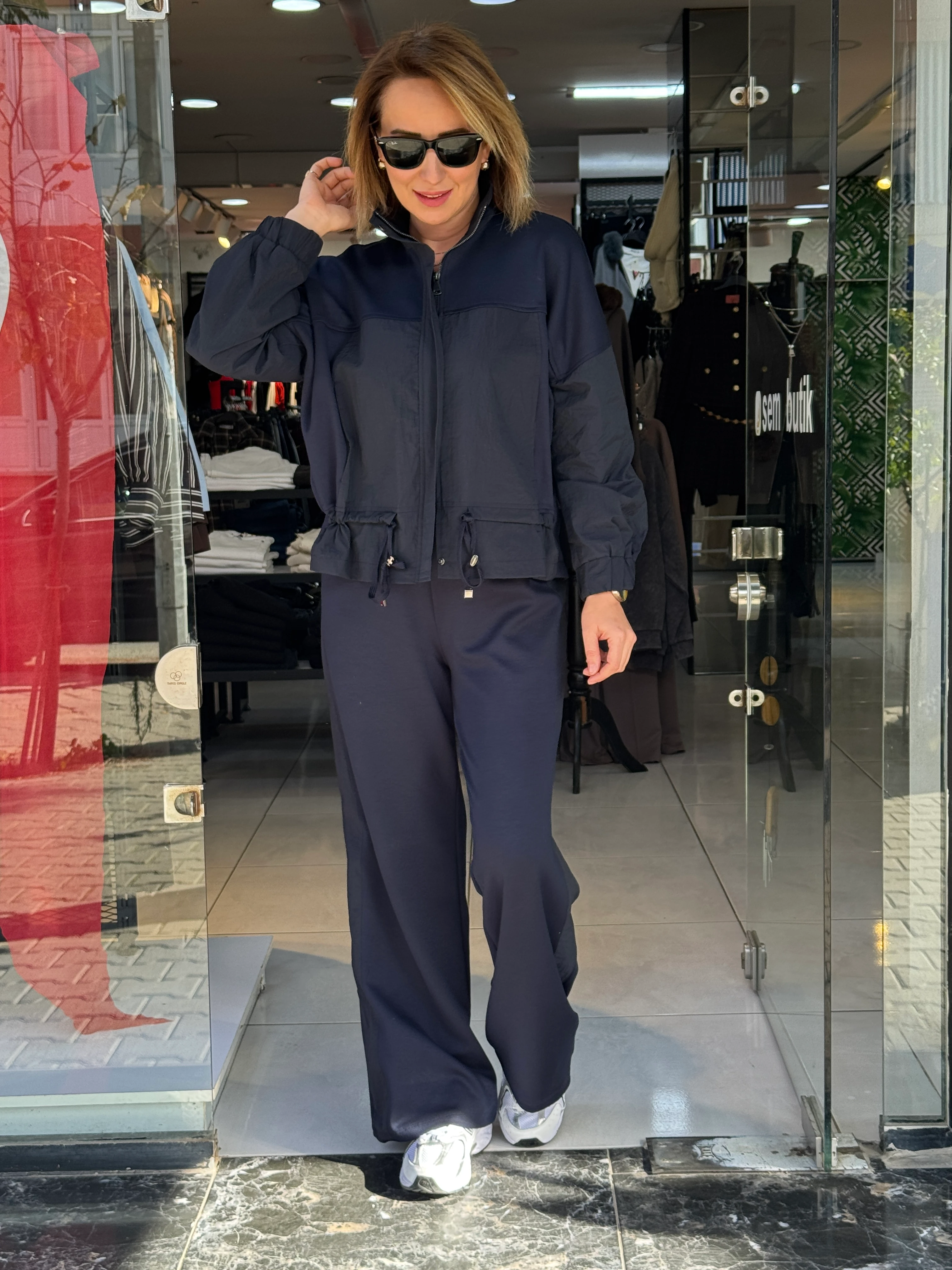 Lacivert Paraşüt Detaylı Takım