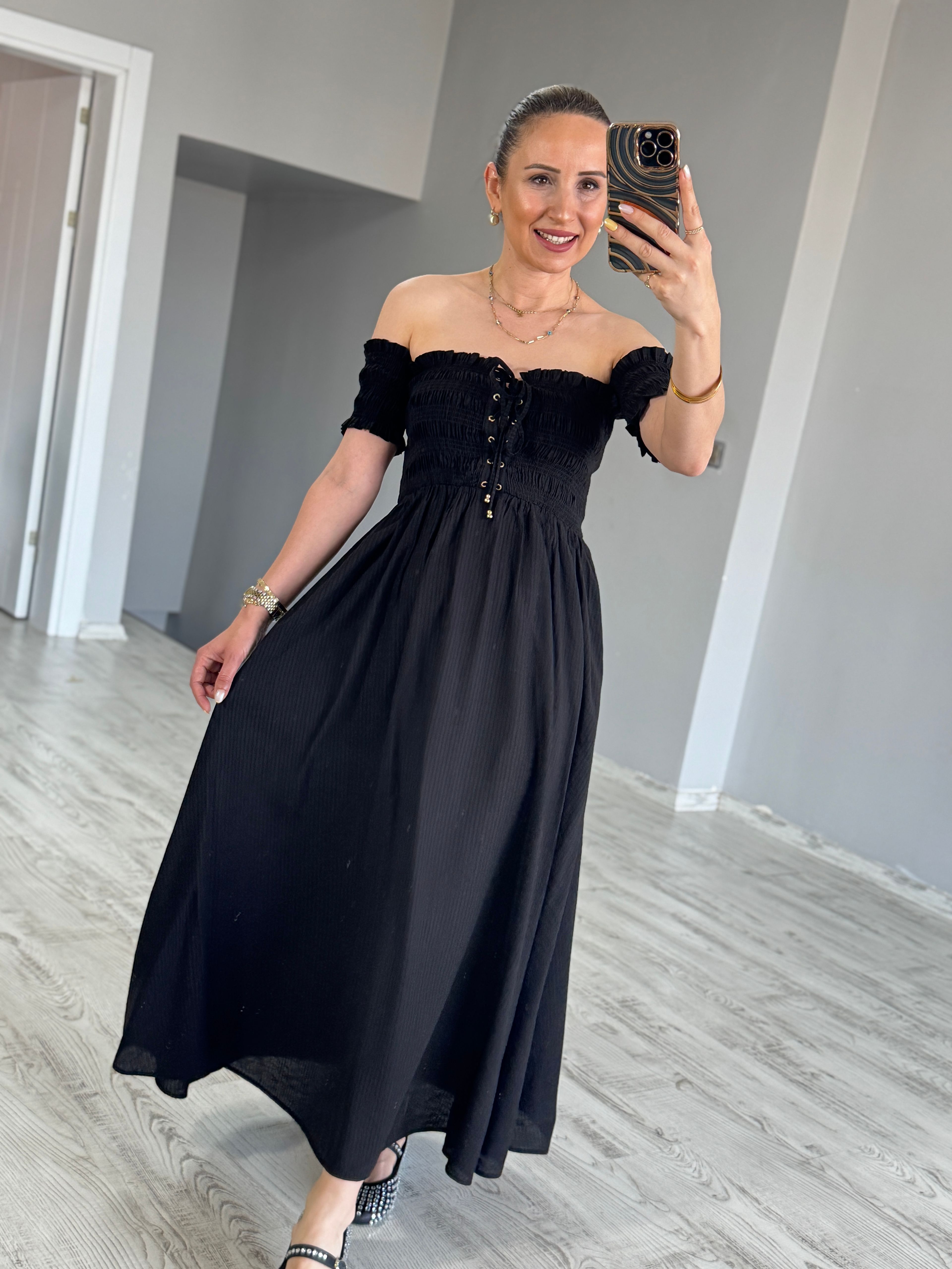 Siyah Gipeli  Elbise