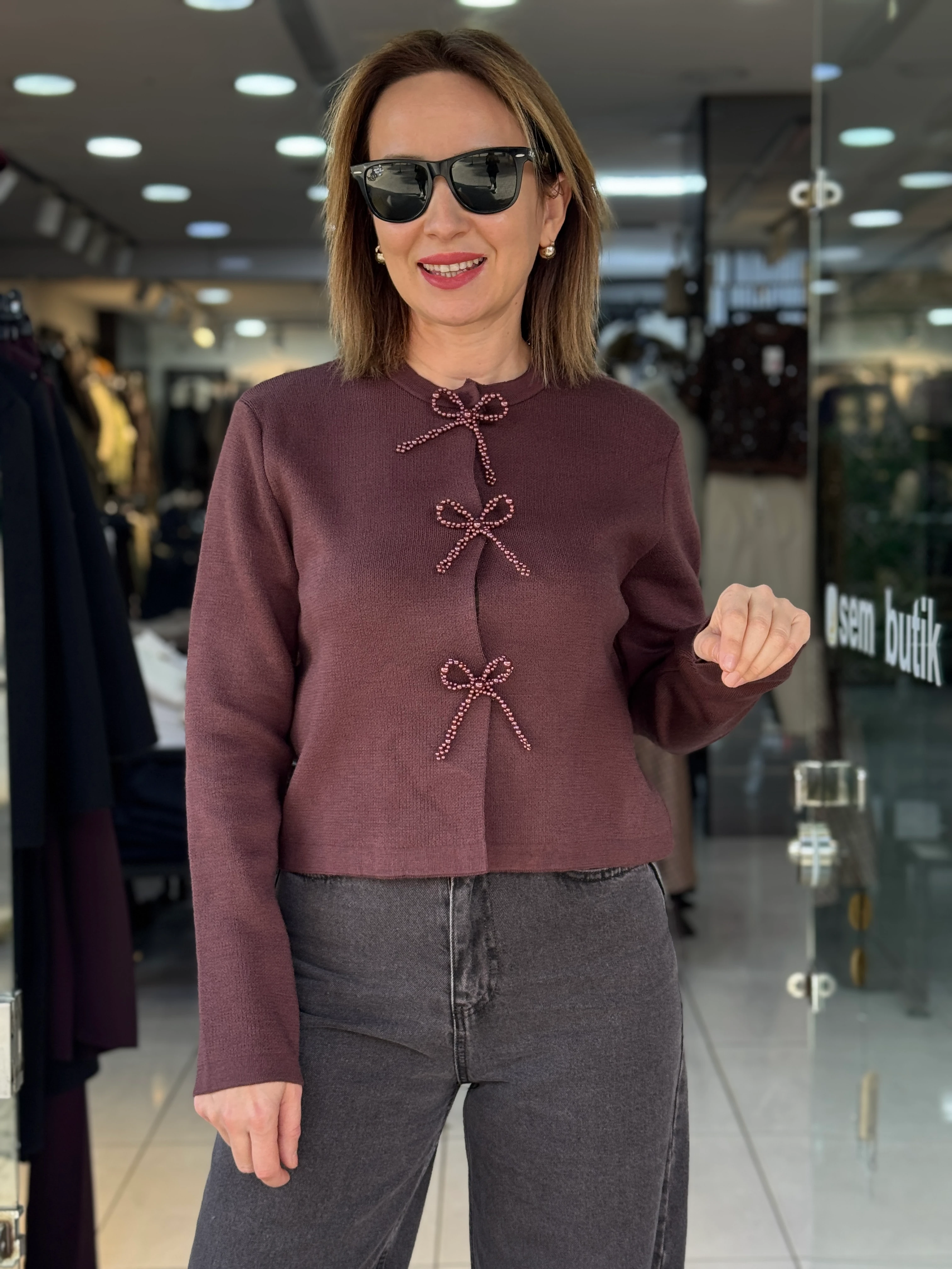 İnci Kurdele Düğmeli Triko - cerry