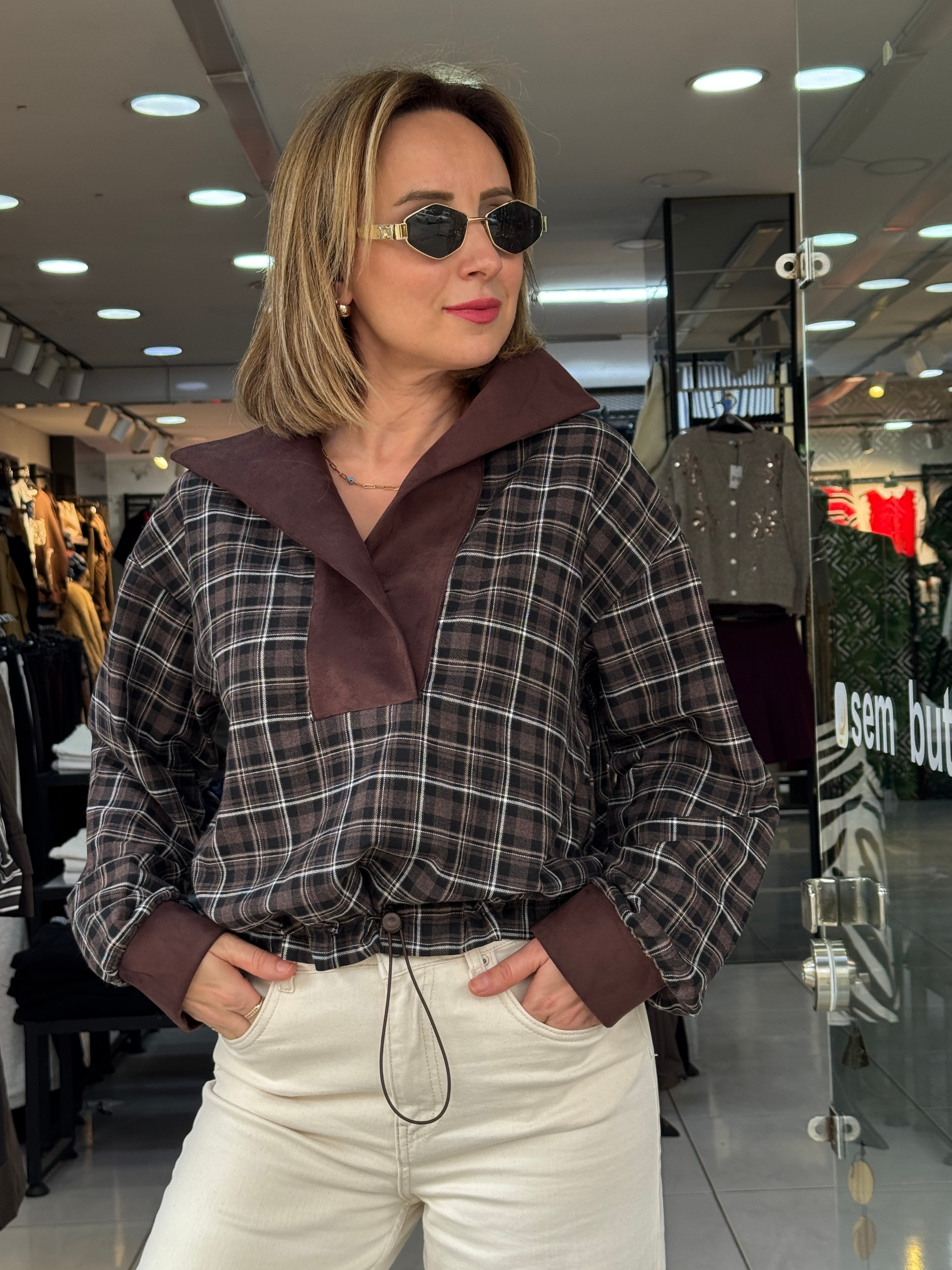 Nubuk Yaka Detaylı Ekose Sweat