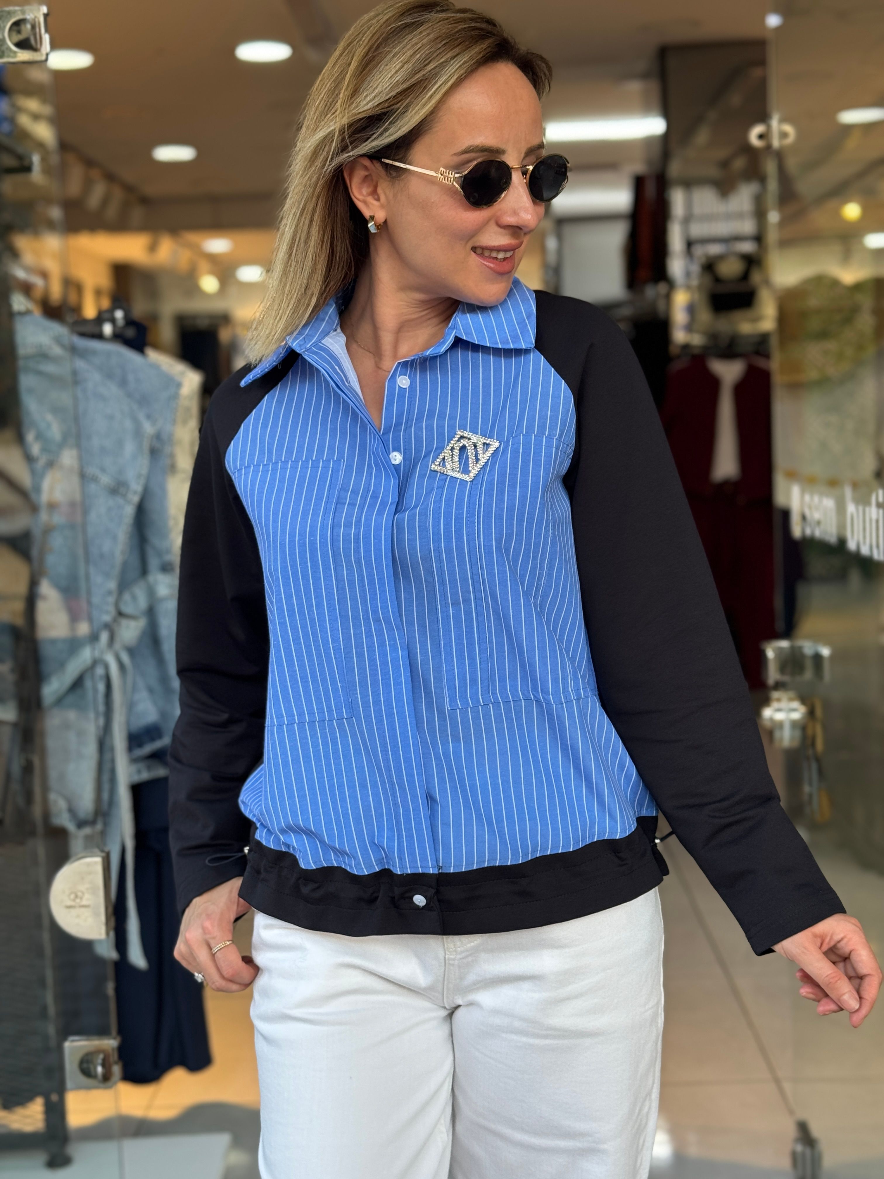 Broşlu Gömlekli Sweat