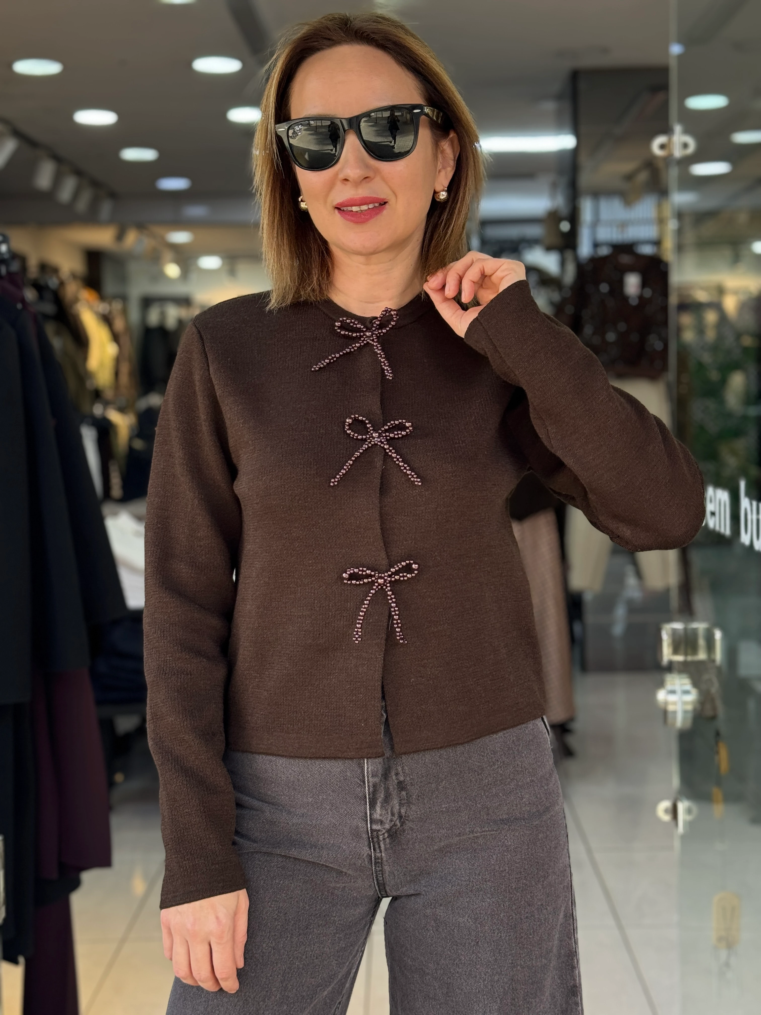 İnci Kurdele Düğmeli Triko - Kahve