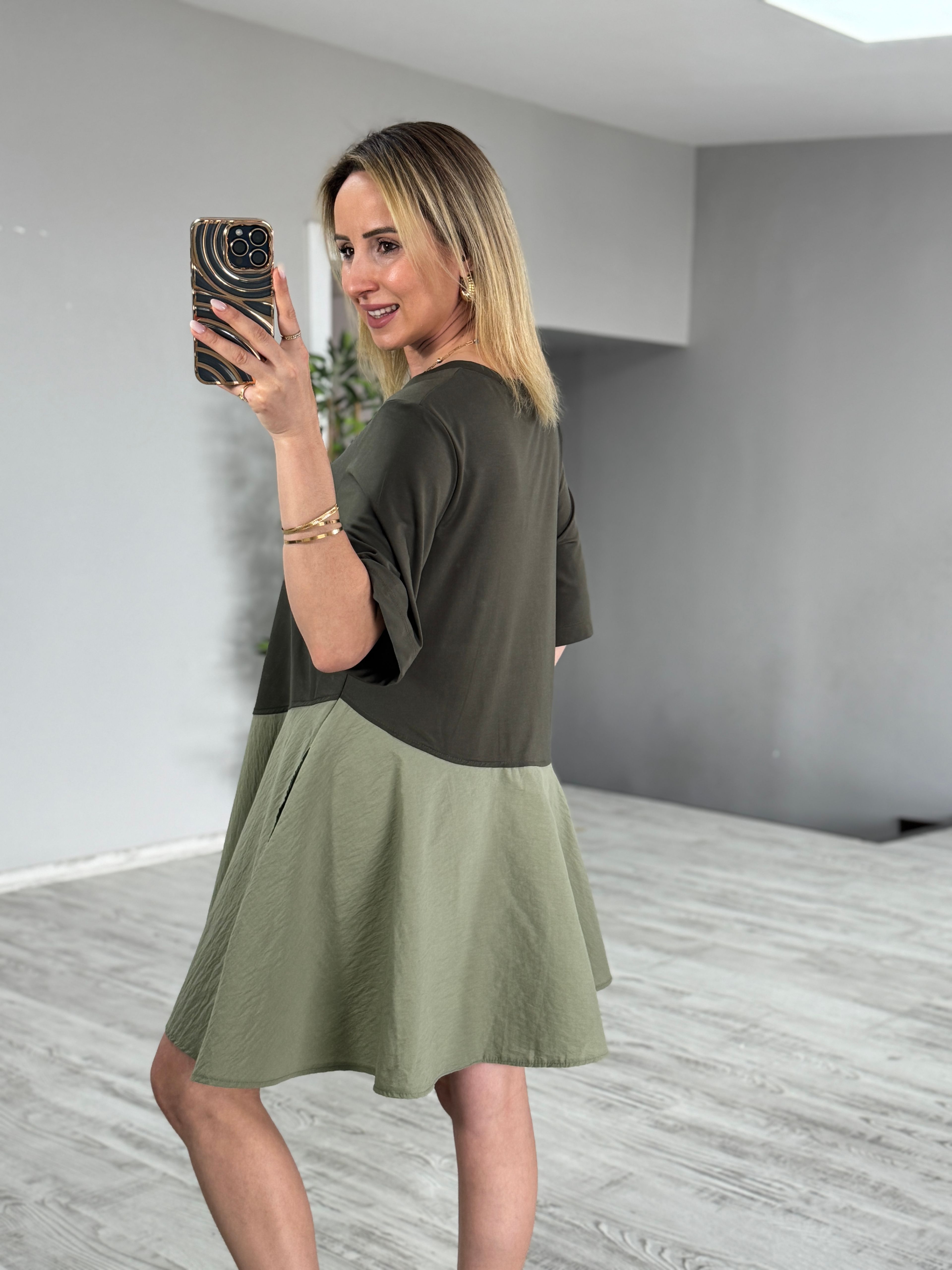 Poplin Detaylı Elbise