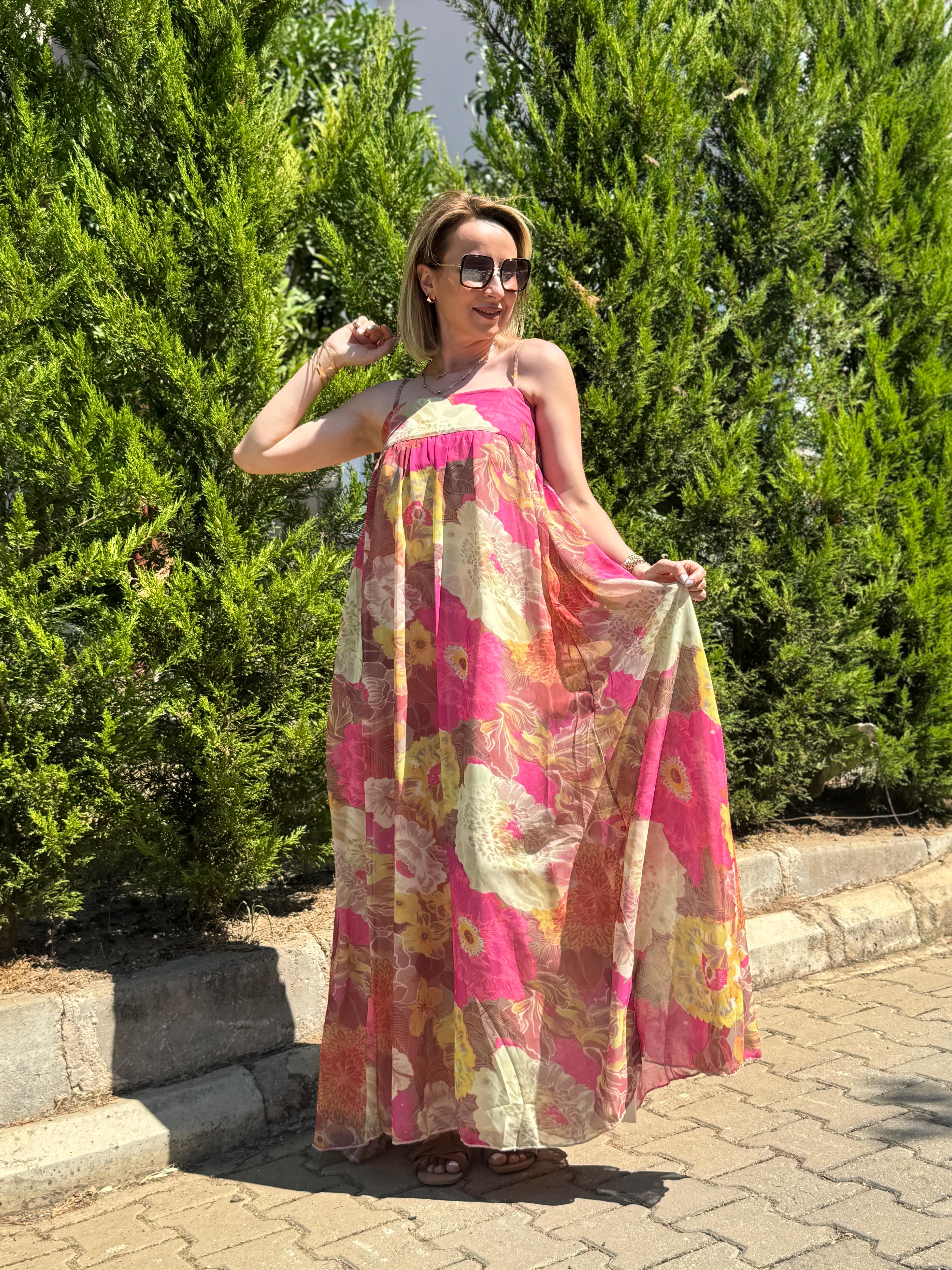 Askılı Desenli Pembe Şifon Elbise