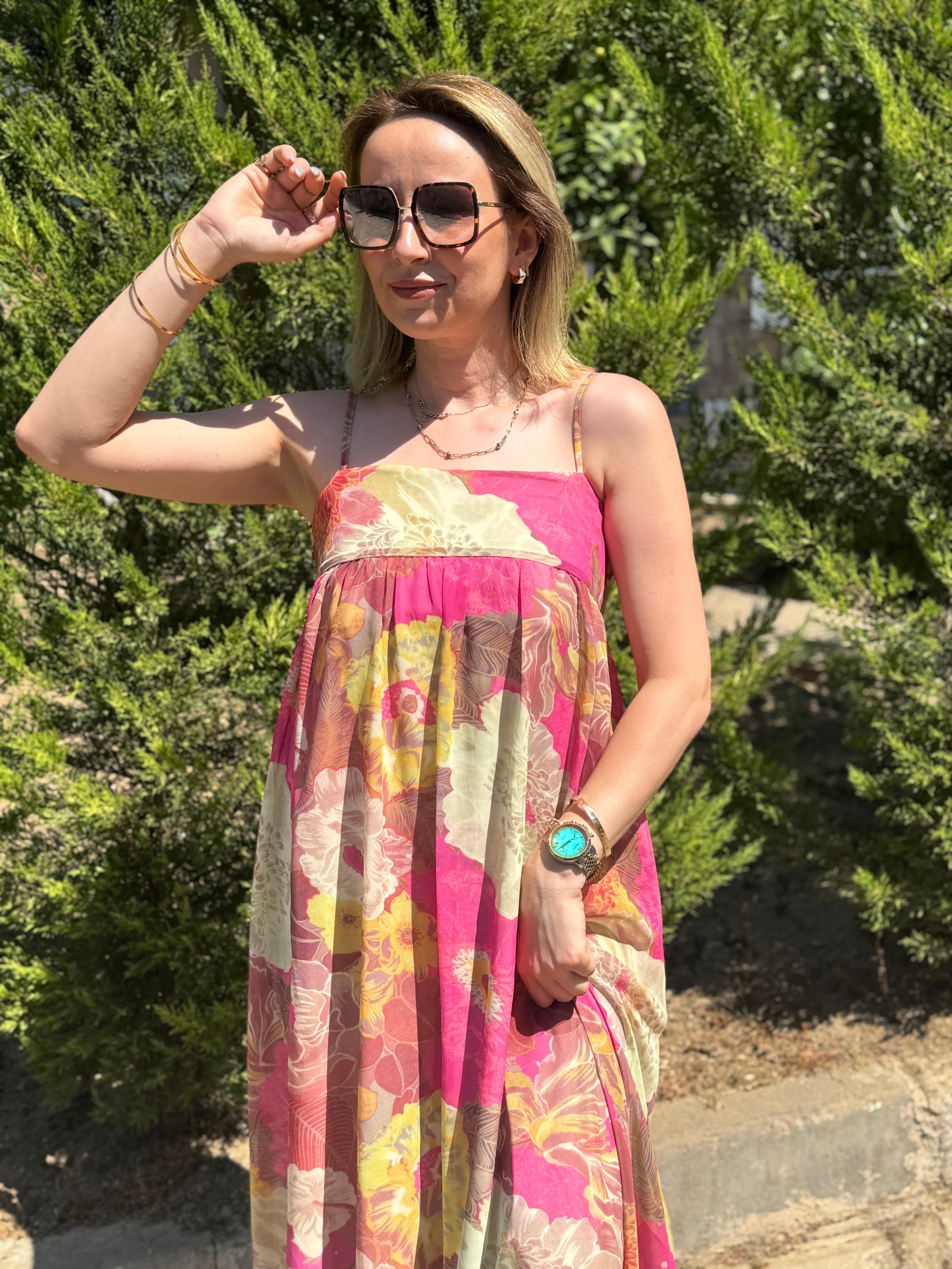 Askılı Desenli Pembe Şifon Elbise