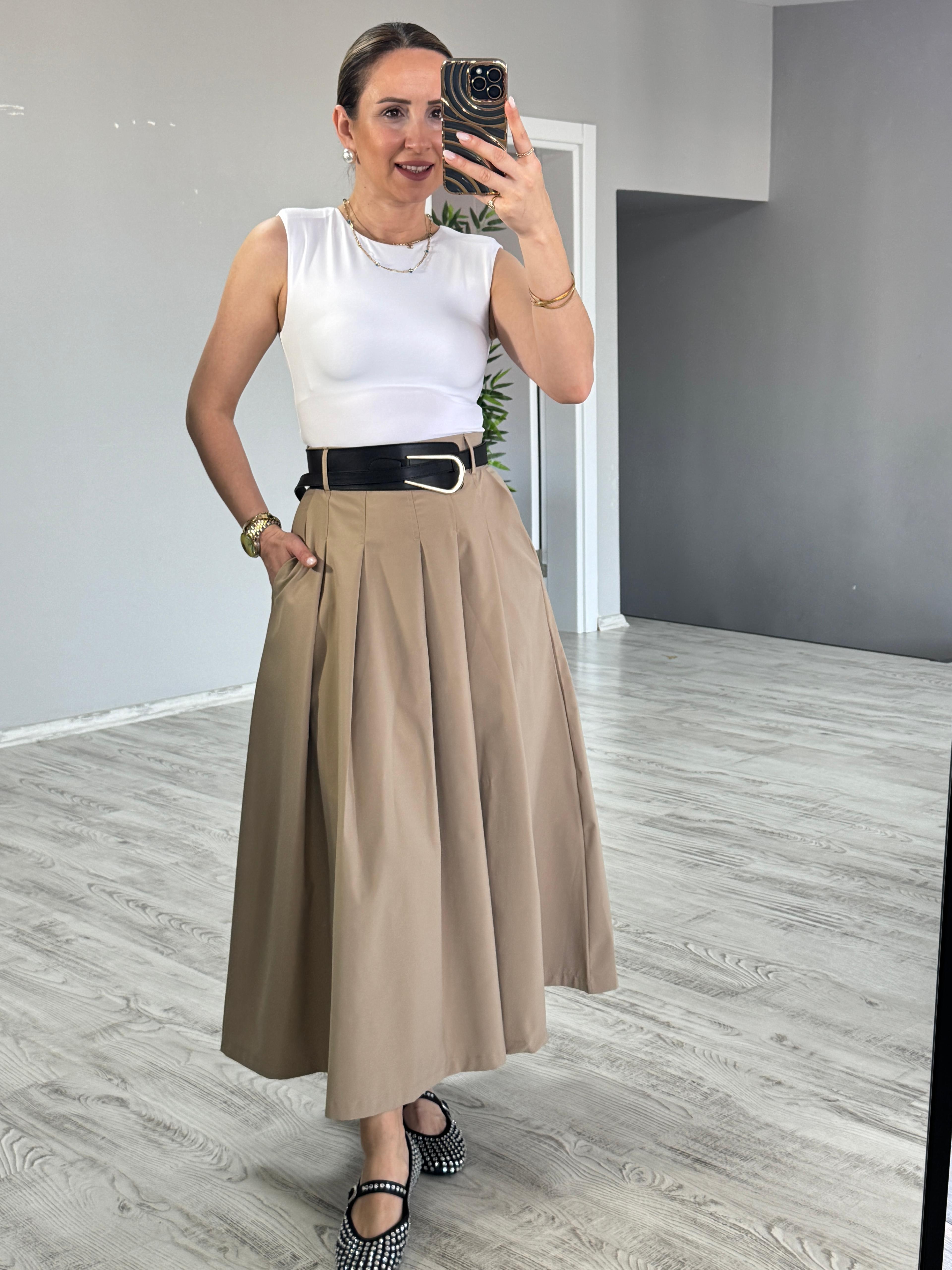 Kemerli Krem Poplin Etek