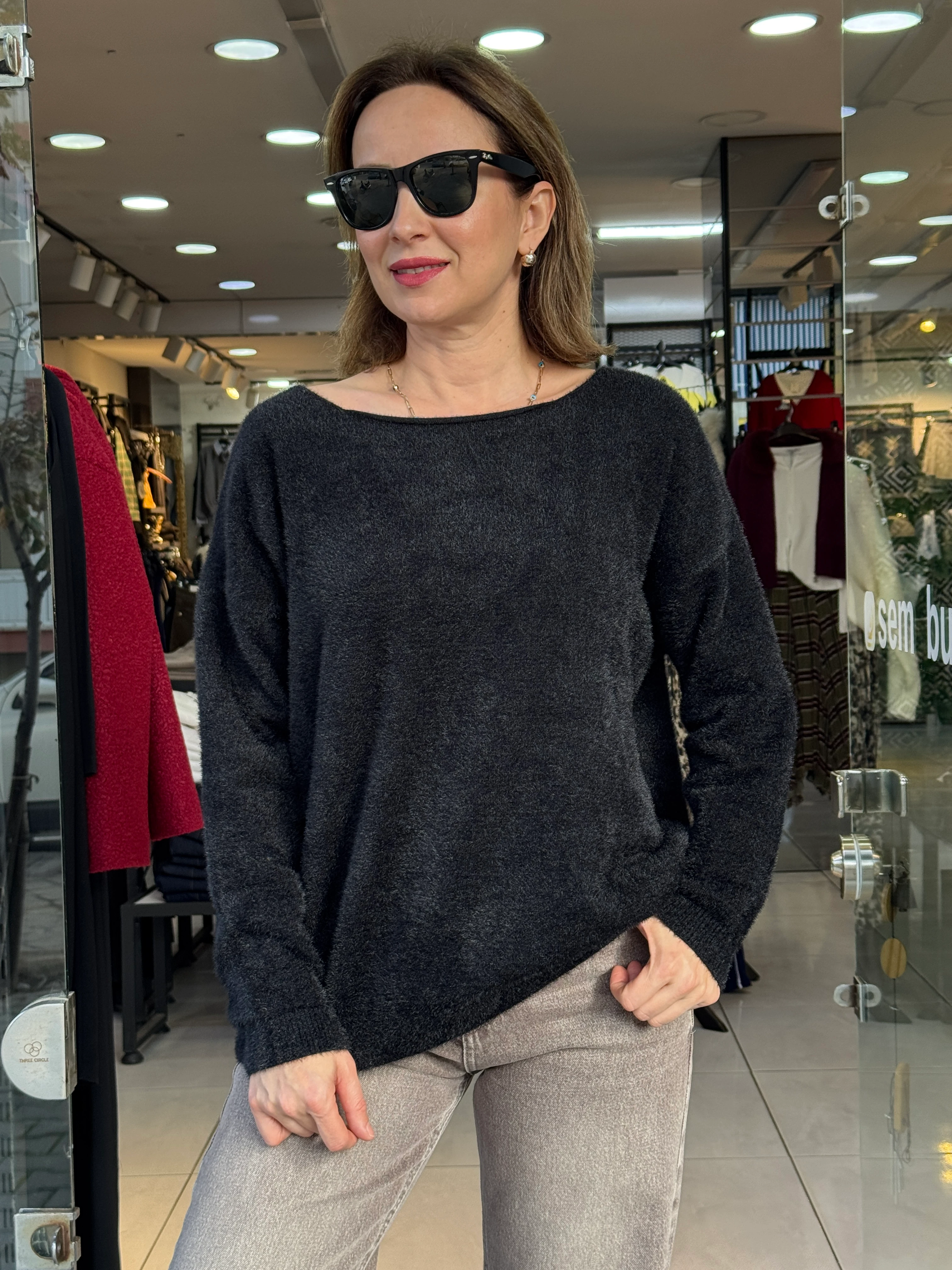 Yumoş Kazak - Siyah