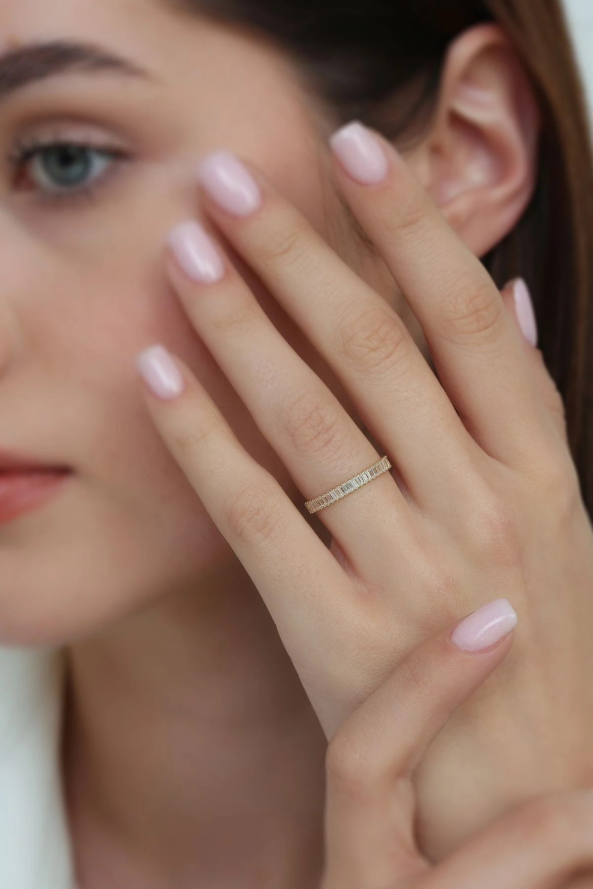 Altınkesesi 14 Ayar Altın Yarım Tur Baget Yüzük