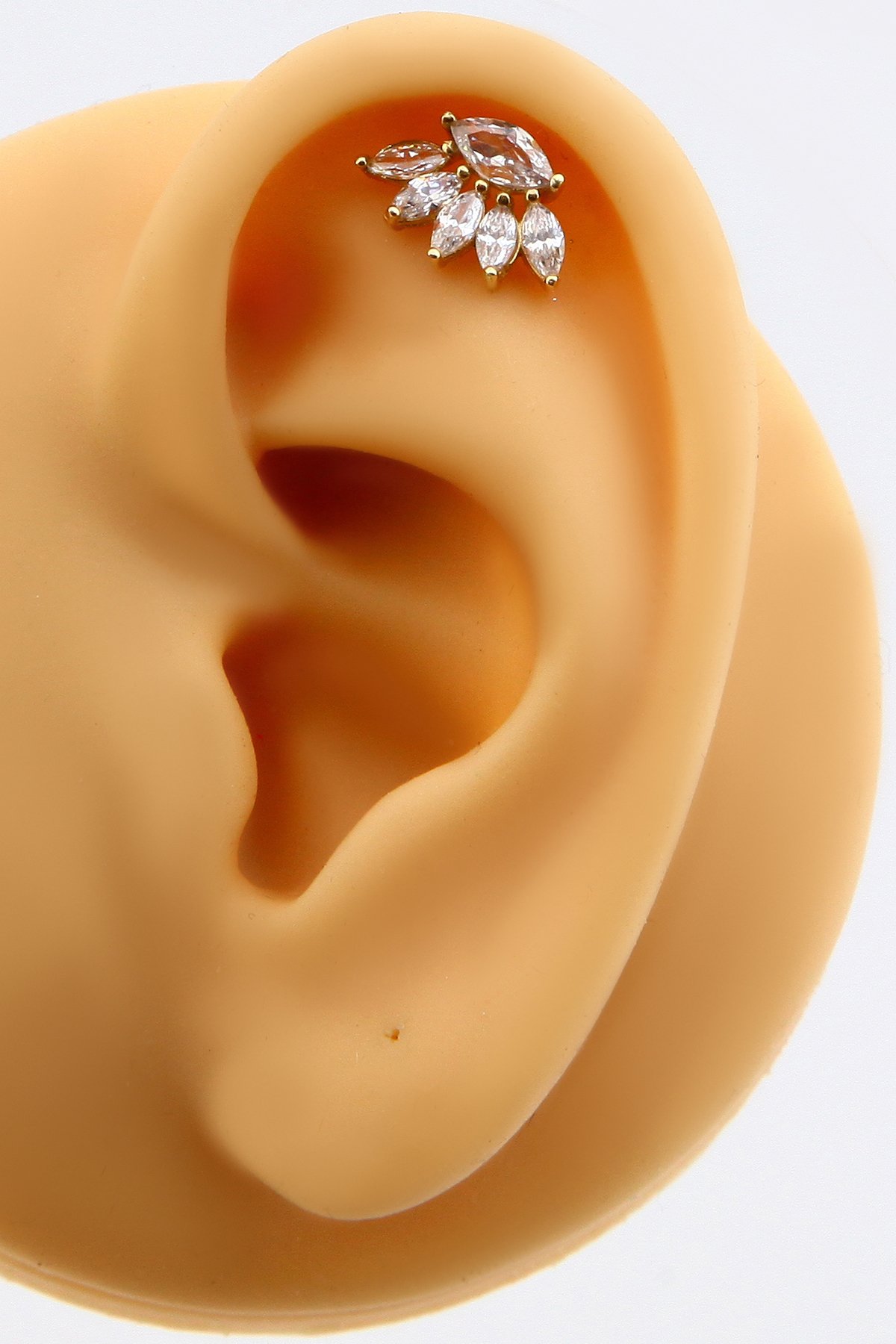 Altın Markiz Piercing Tragus Helix Kıkırdak Küpe