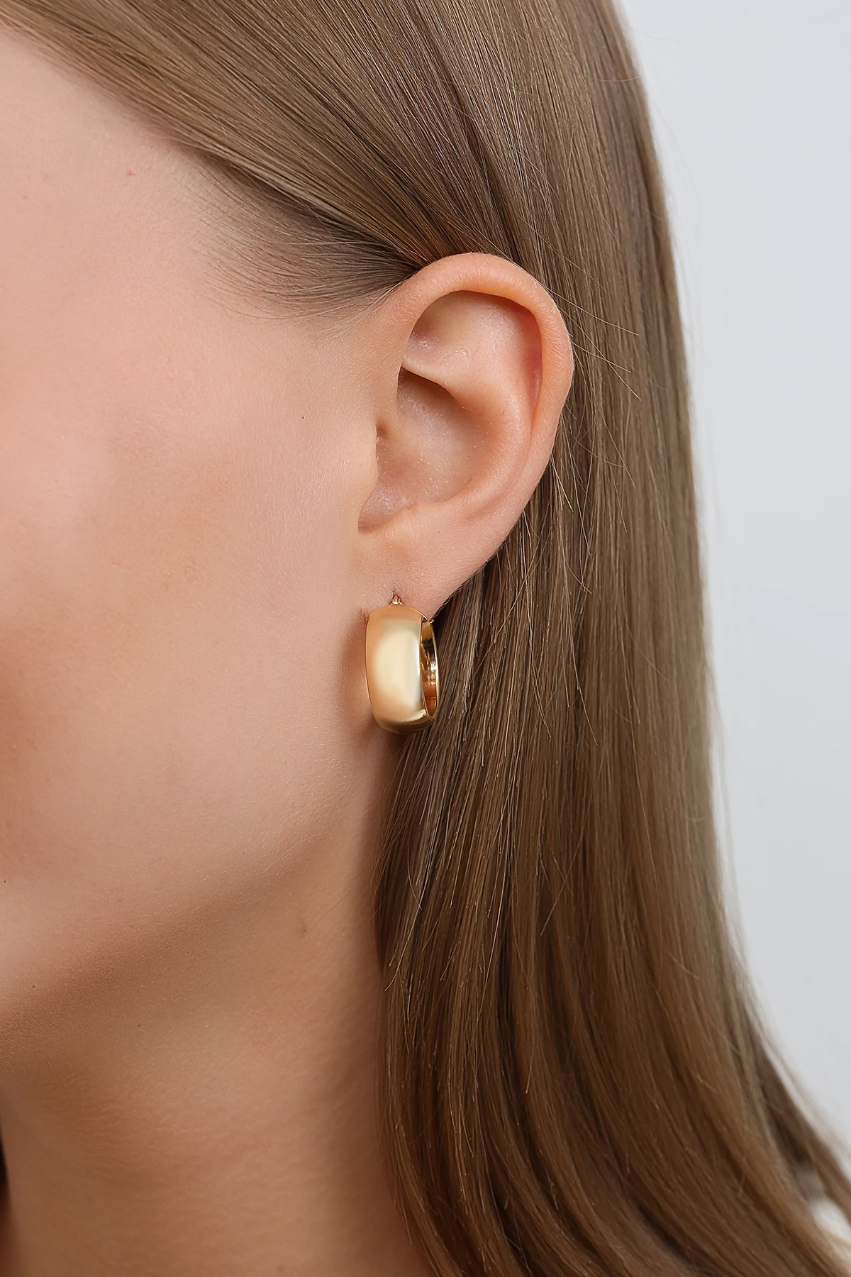 14 Ayar Altın Klasik Bombeli Kalın Halka Küpe