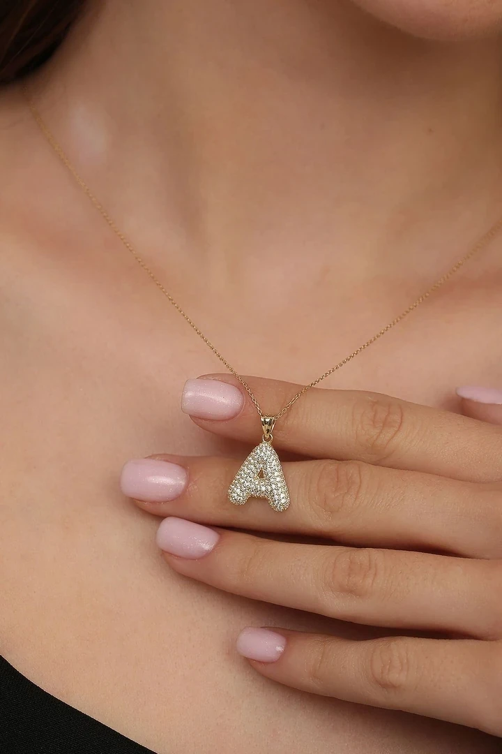 Altınkesesi 14 Ayar Altın Taşlı Harf Kolye Ucu