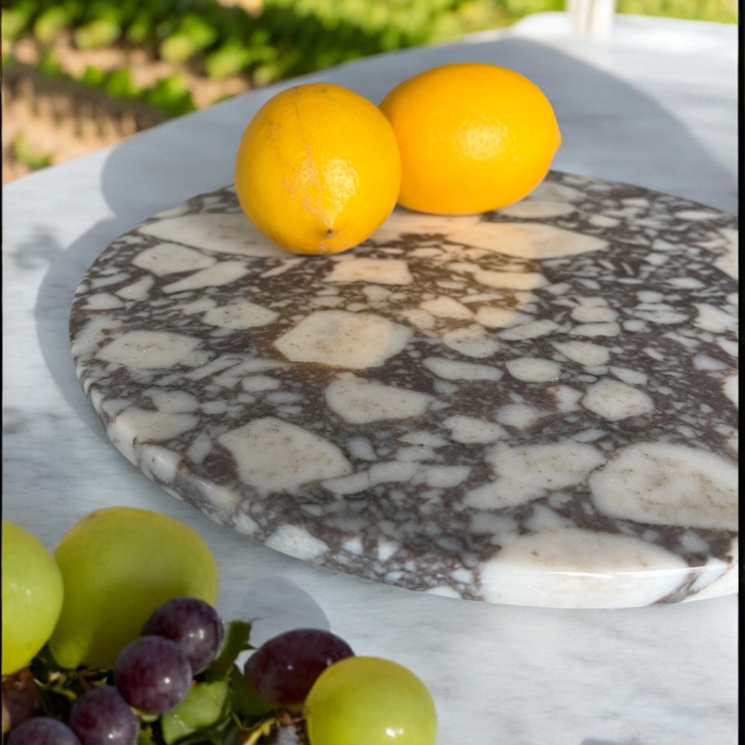 Calacatta Viola Round Serving Plate & Cheese Plate