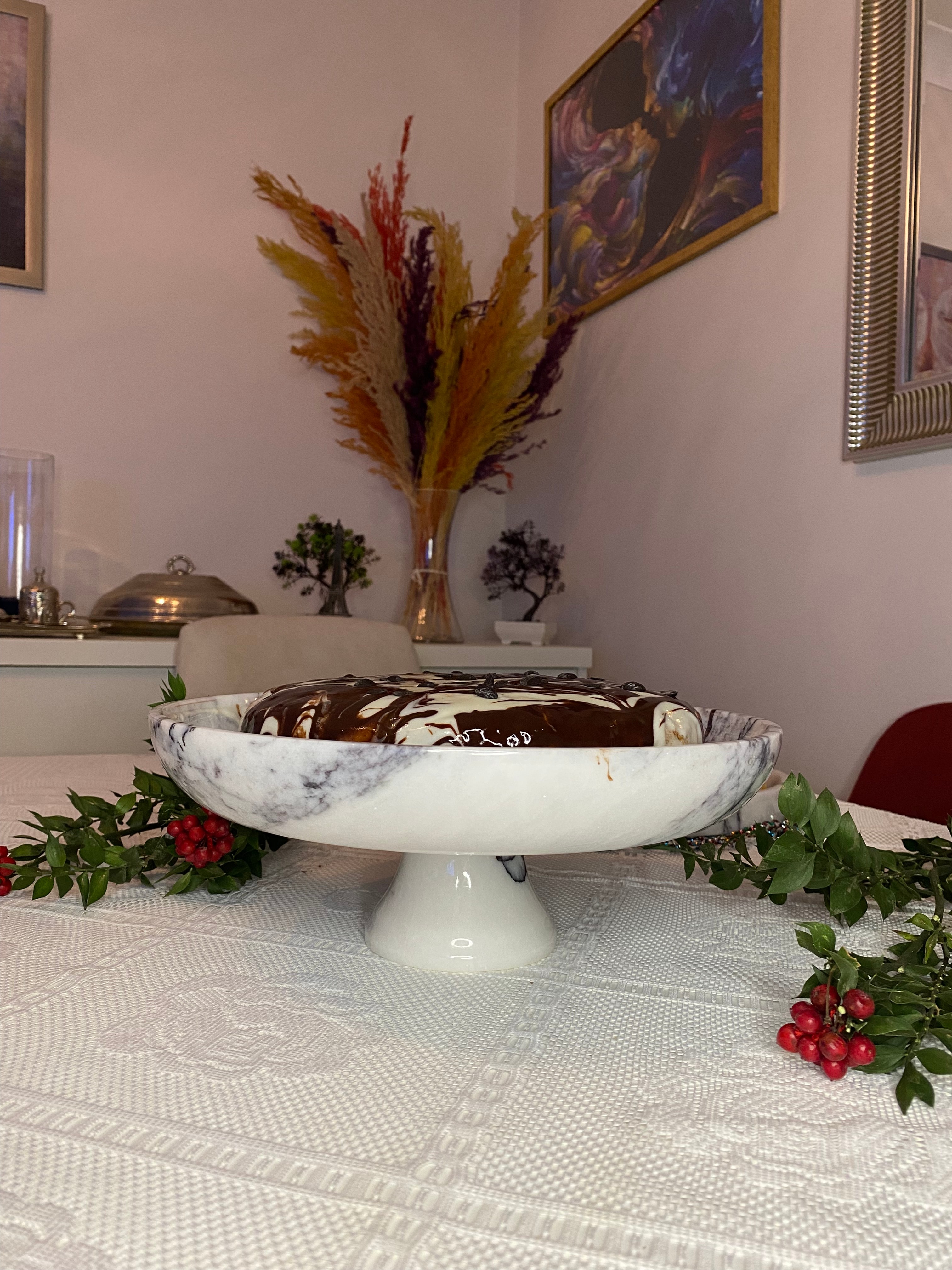 Marble Fruit Bowl with Legs & Decorative Bowl