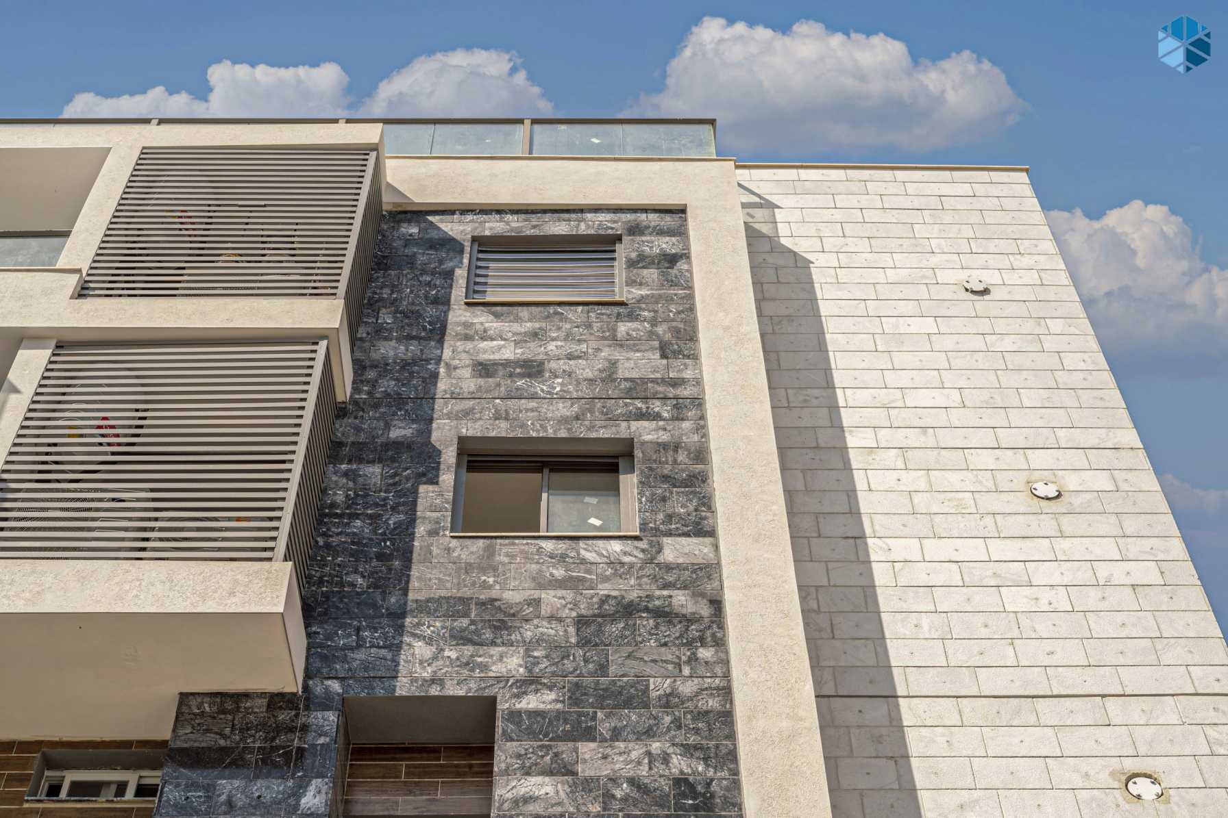Exterior Wall Tiles Pineta Black Marble