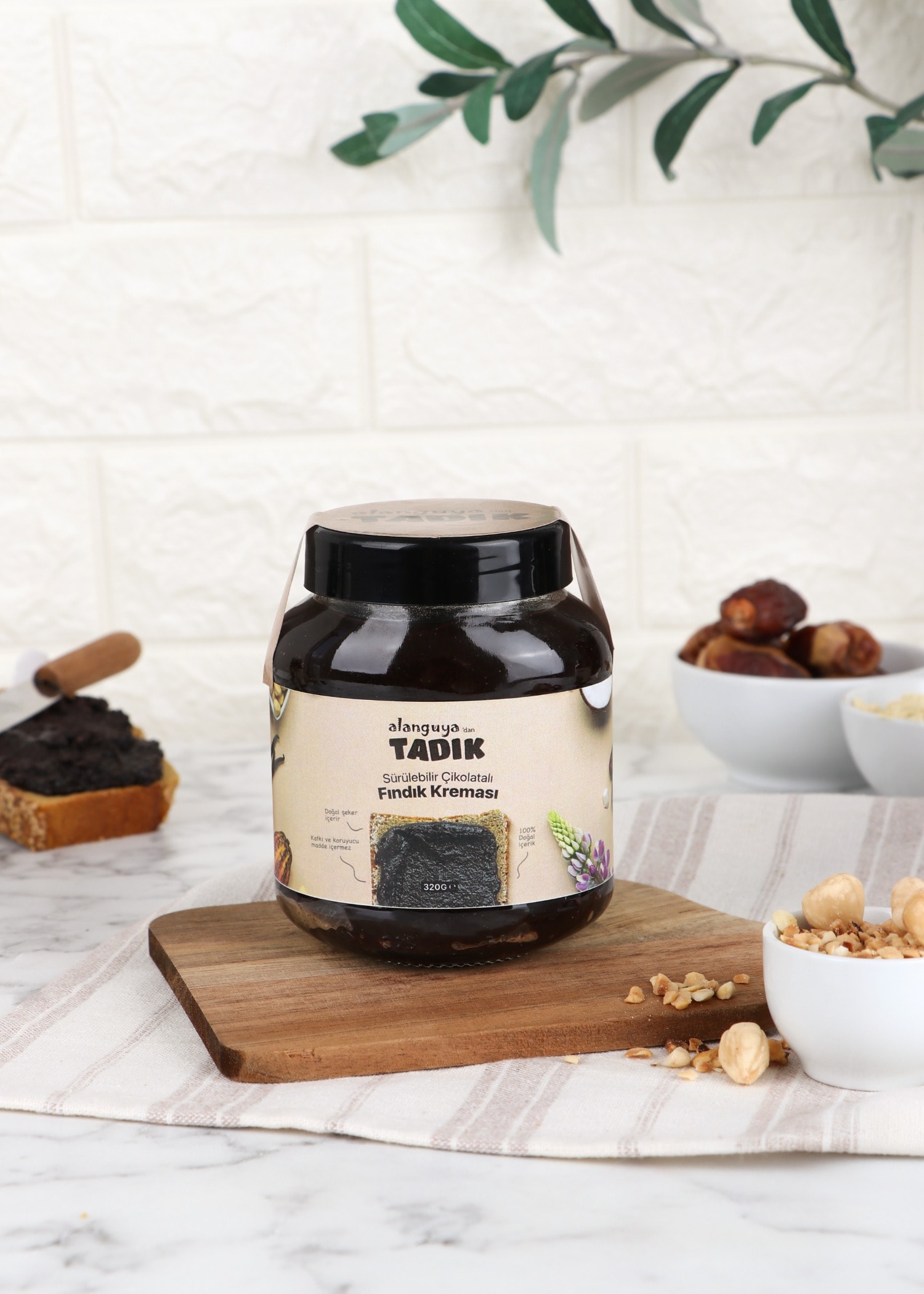 Alanguya Tadık Sürülebilir Çikolata  320 g