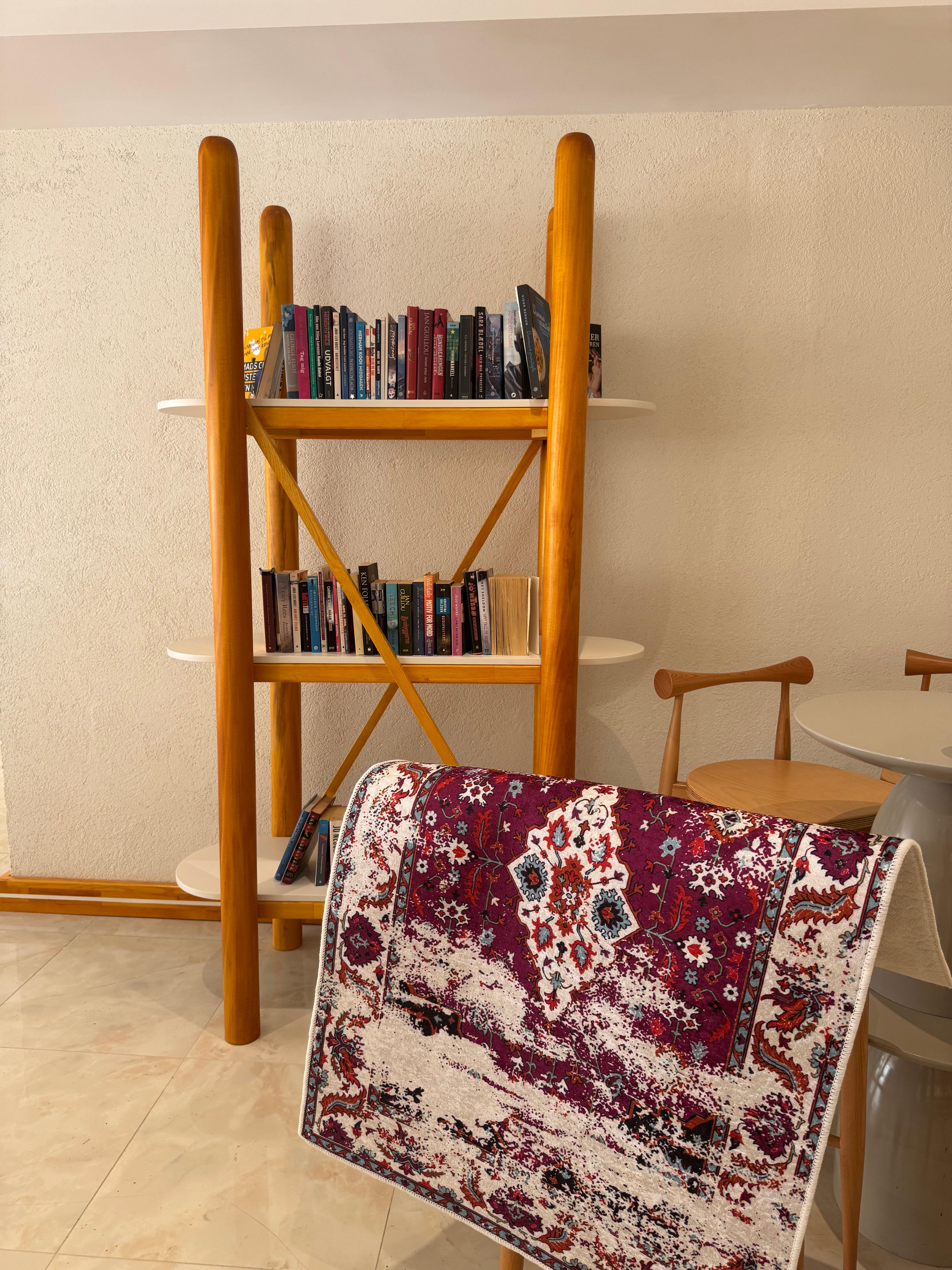 WEREF rug