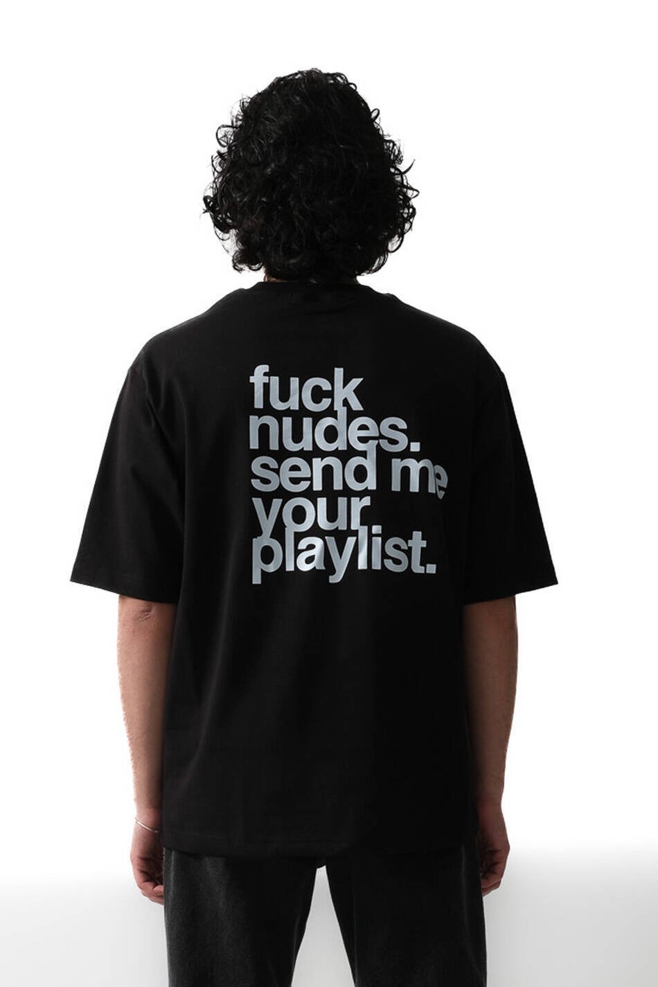 FUCK NUDES OVERSIZE T-SHIRT